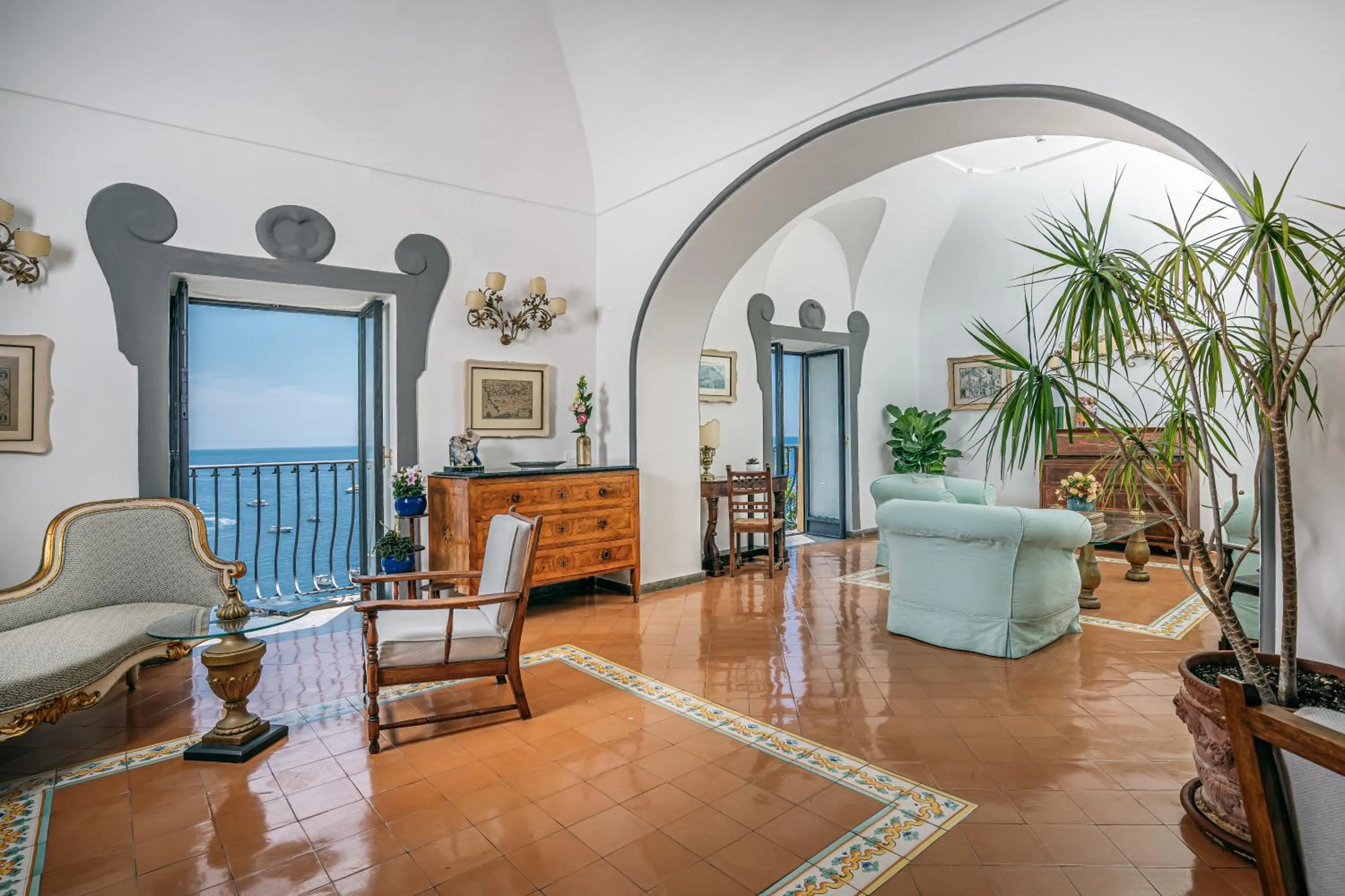 Living room in Albergo Miramare Positano