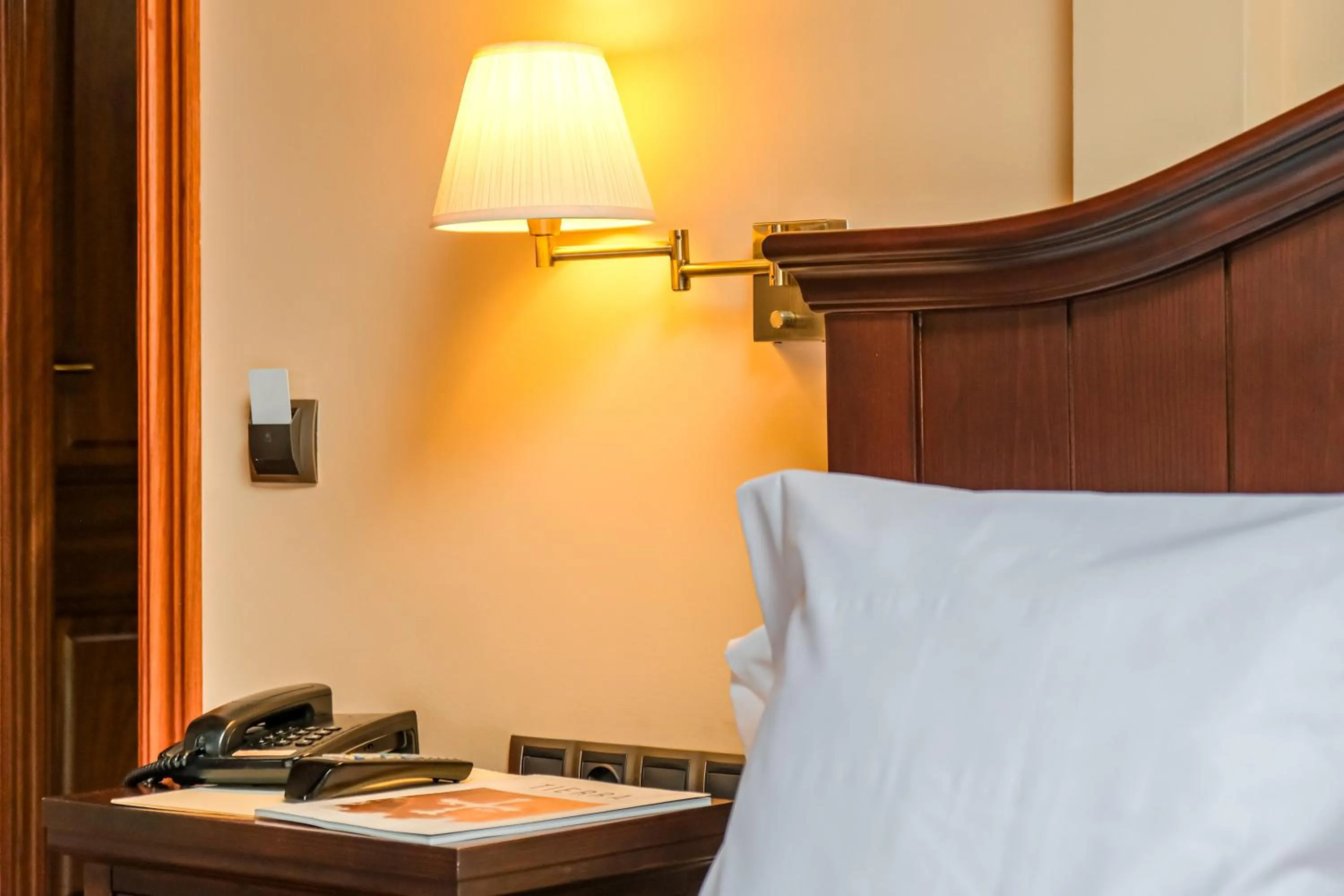 Bed in Indiana Boutique Hotel