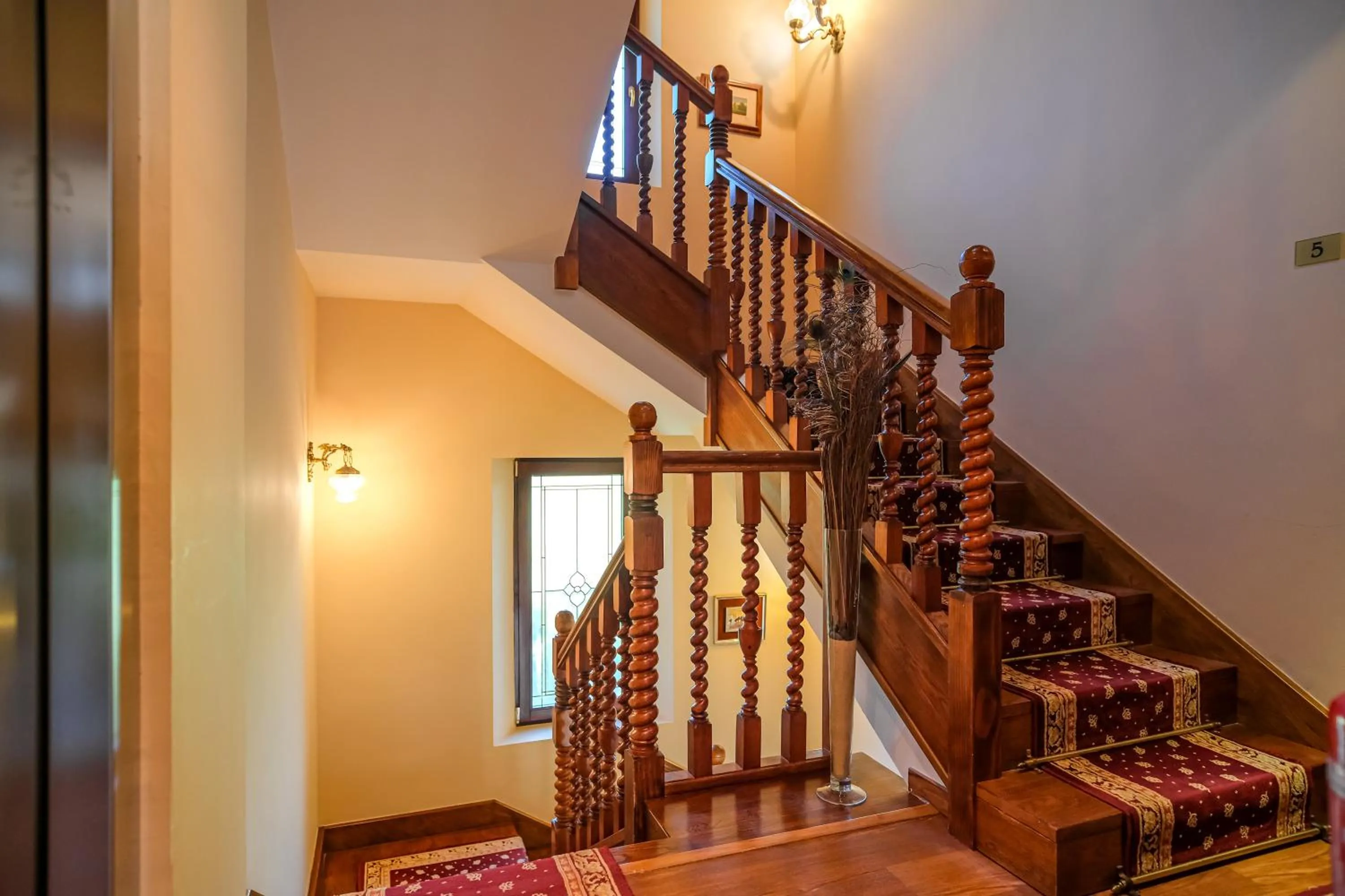 Property building in Indiana Boutique Hotel