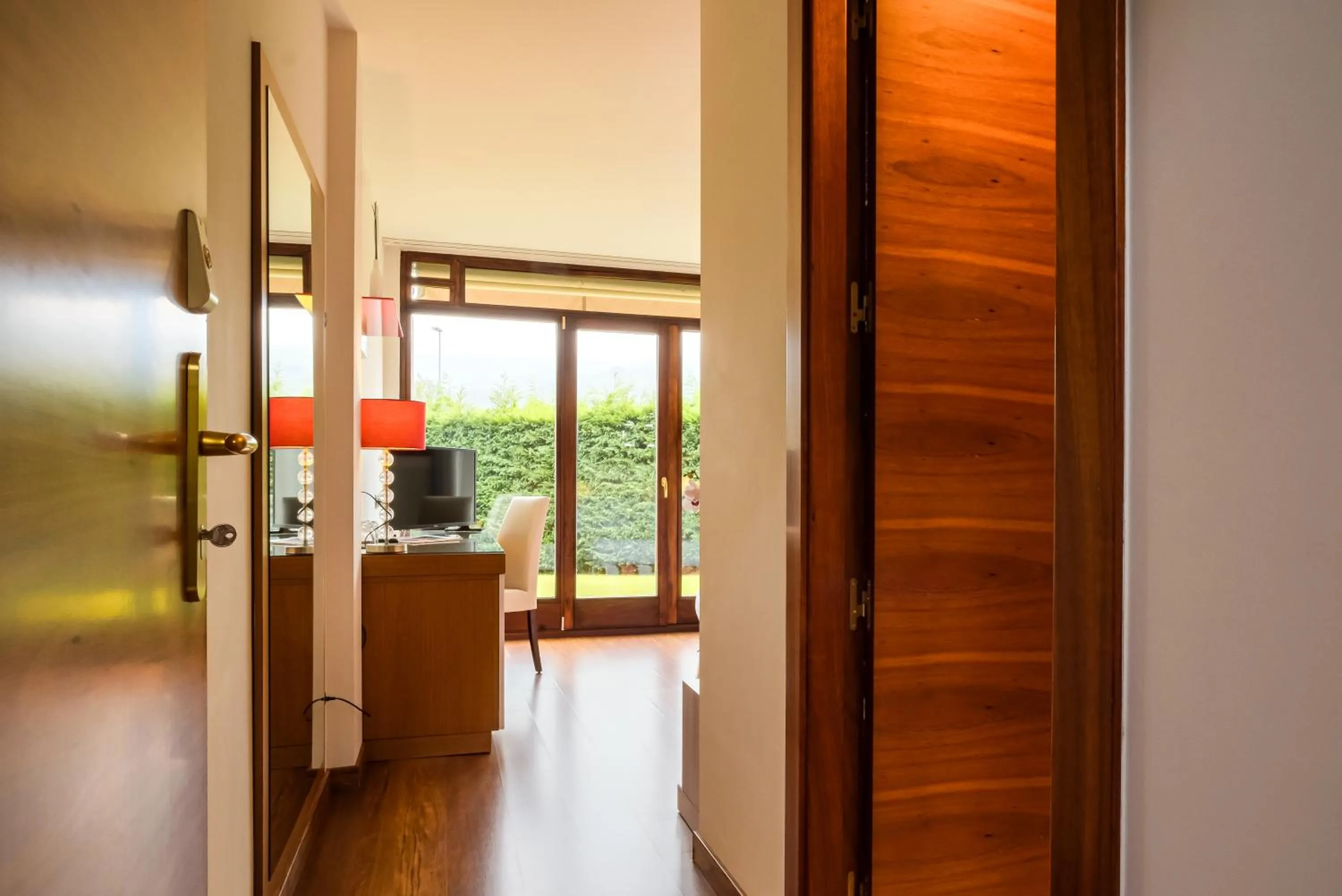 Photo of the whole room in Indiana Boutique Hotel