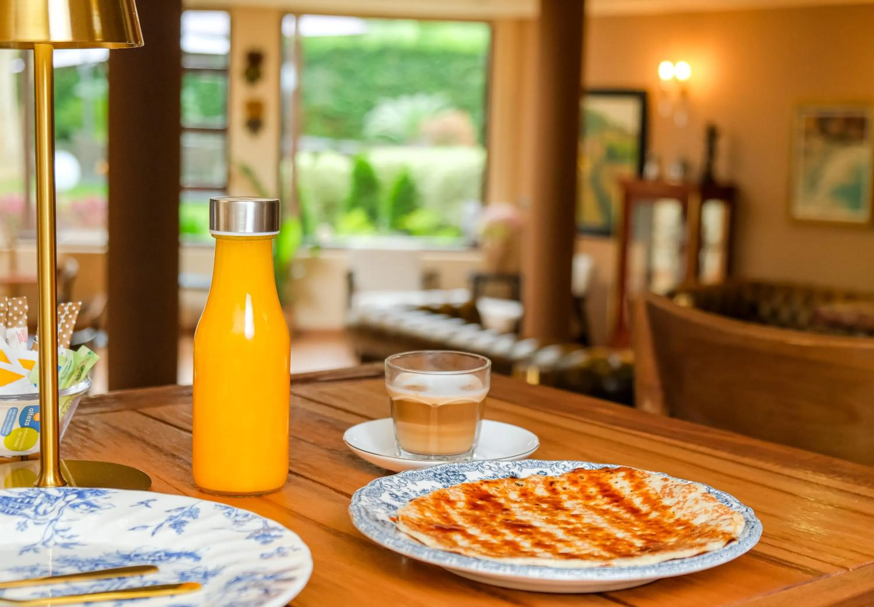 Breakfast in Indiana Boutique Hotel