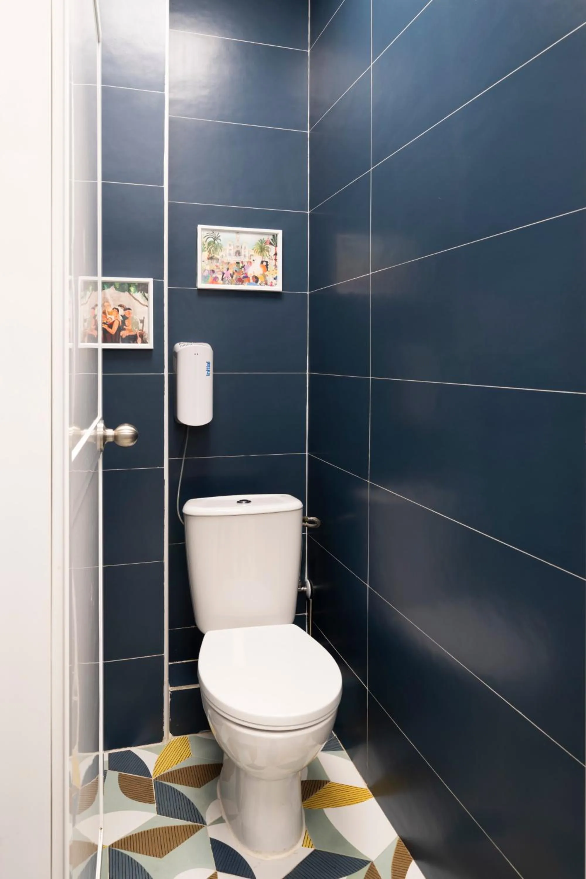 Toilet in Home Youth Hostel by Feetup Hostels