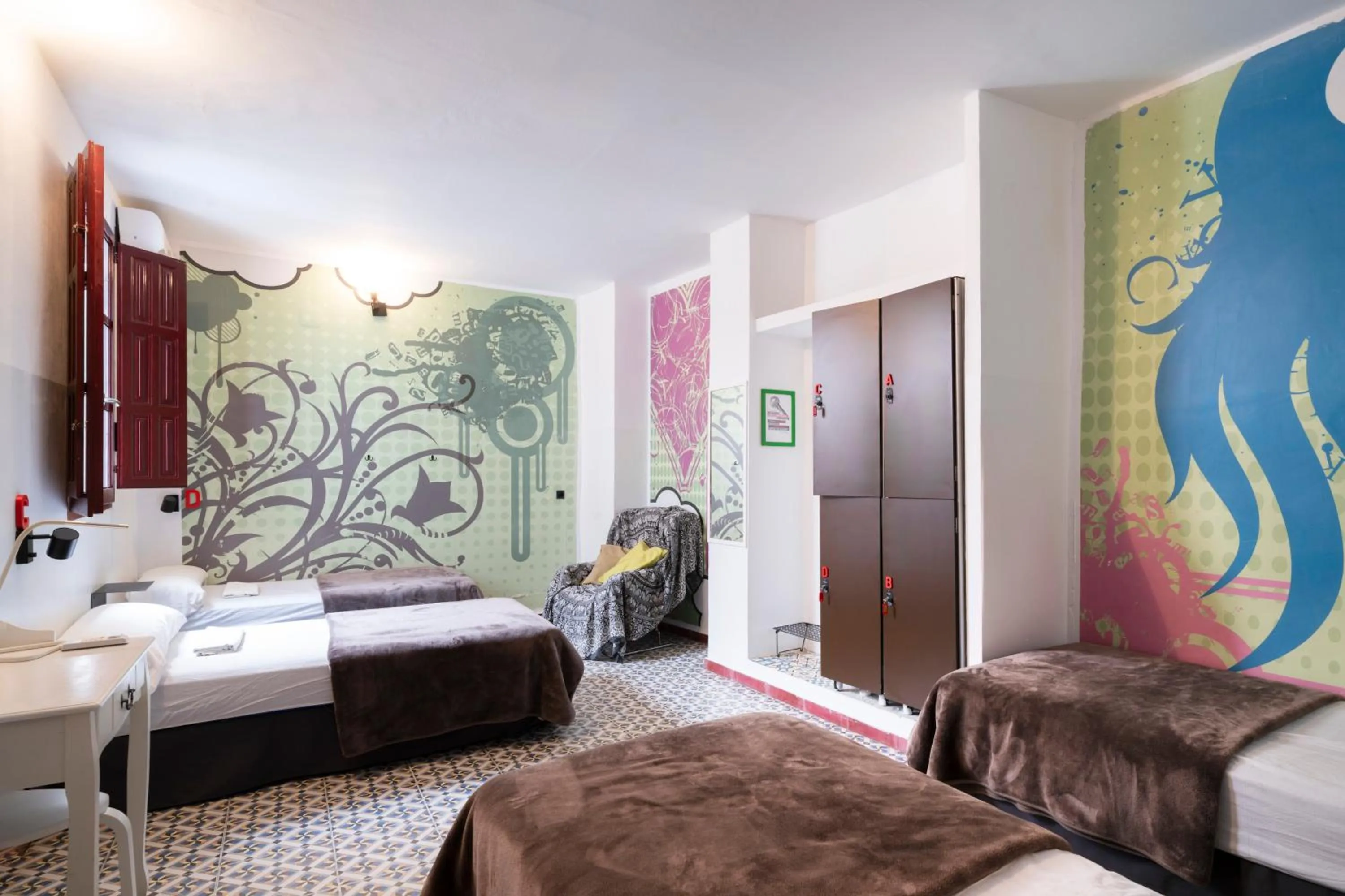 Bed in Home Youth Hostel by Feetup Hostels