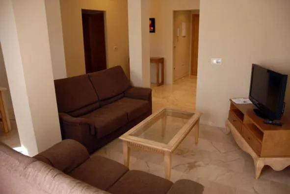 TV and multimedia in Apartamentos Turísticos La Castilleja