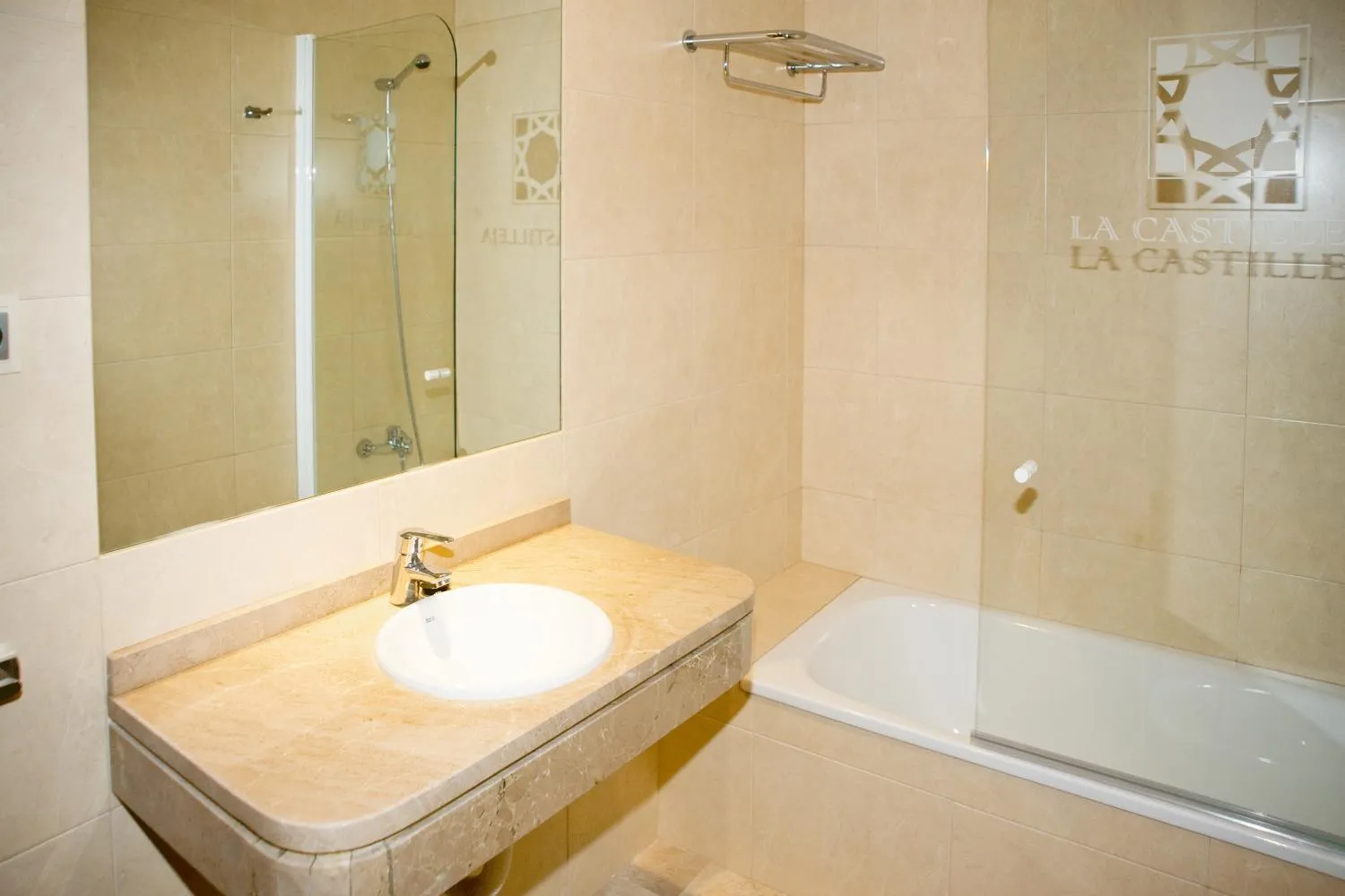 Bathroom in Apartamentos Turísticos La Castilleja