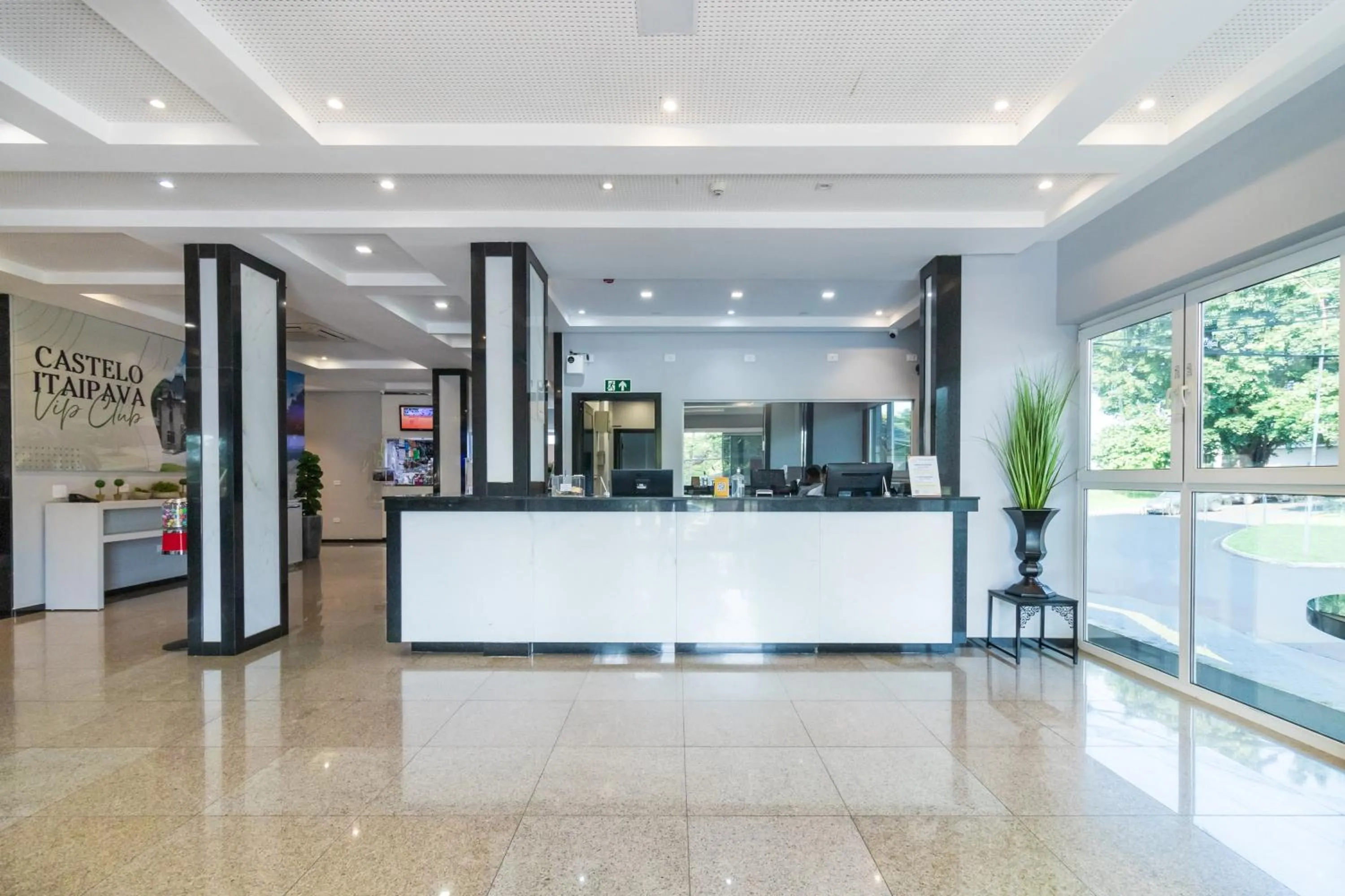 Lobby or reception in Luz Hotel by Castelo Itaipava