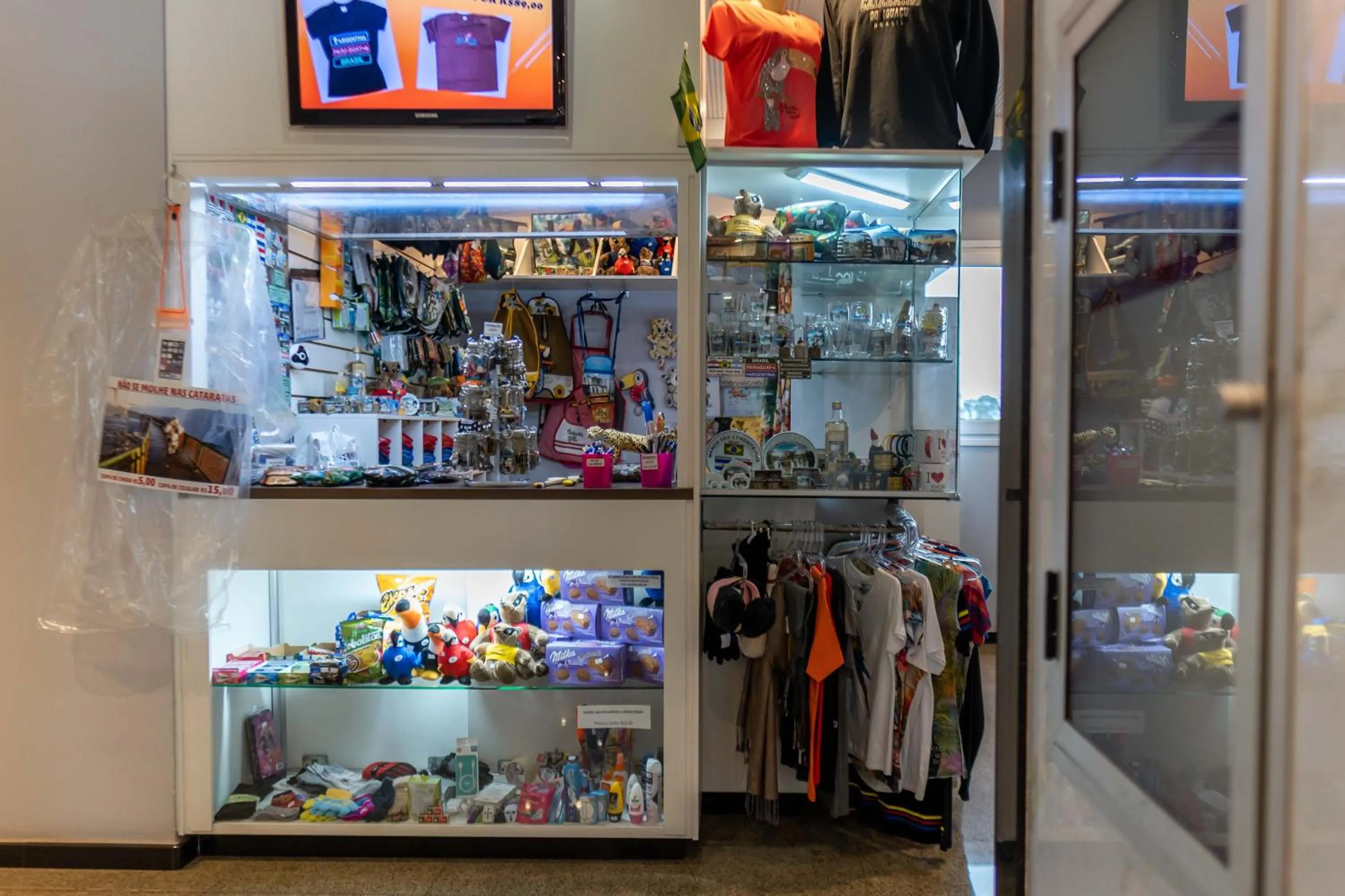 On-site shops in Luz Hotel by Castelo Itaipava