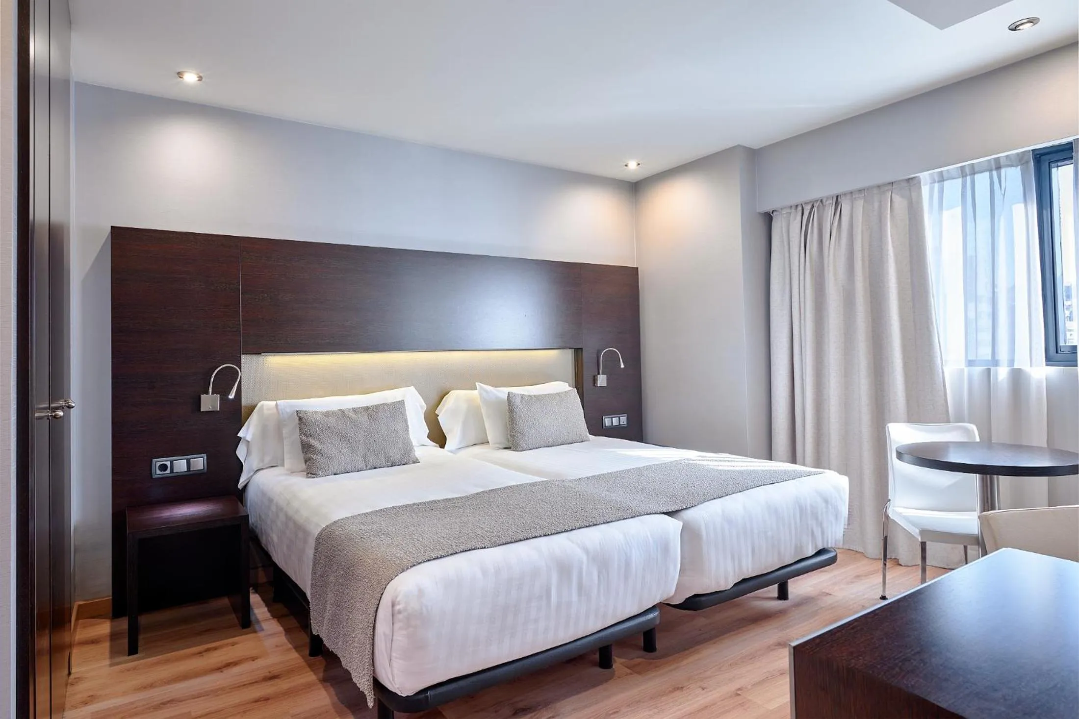 Bed in Turia Granada