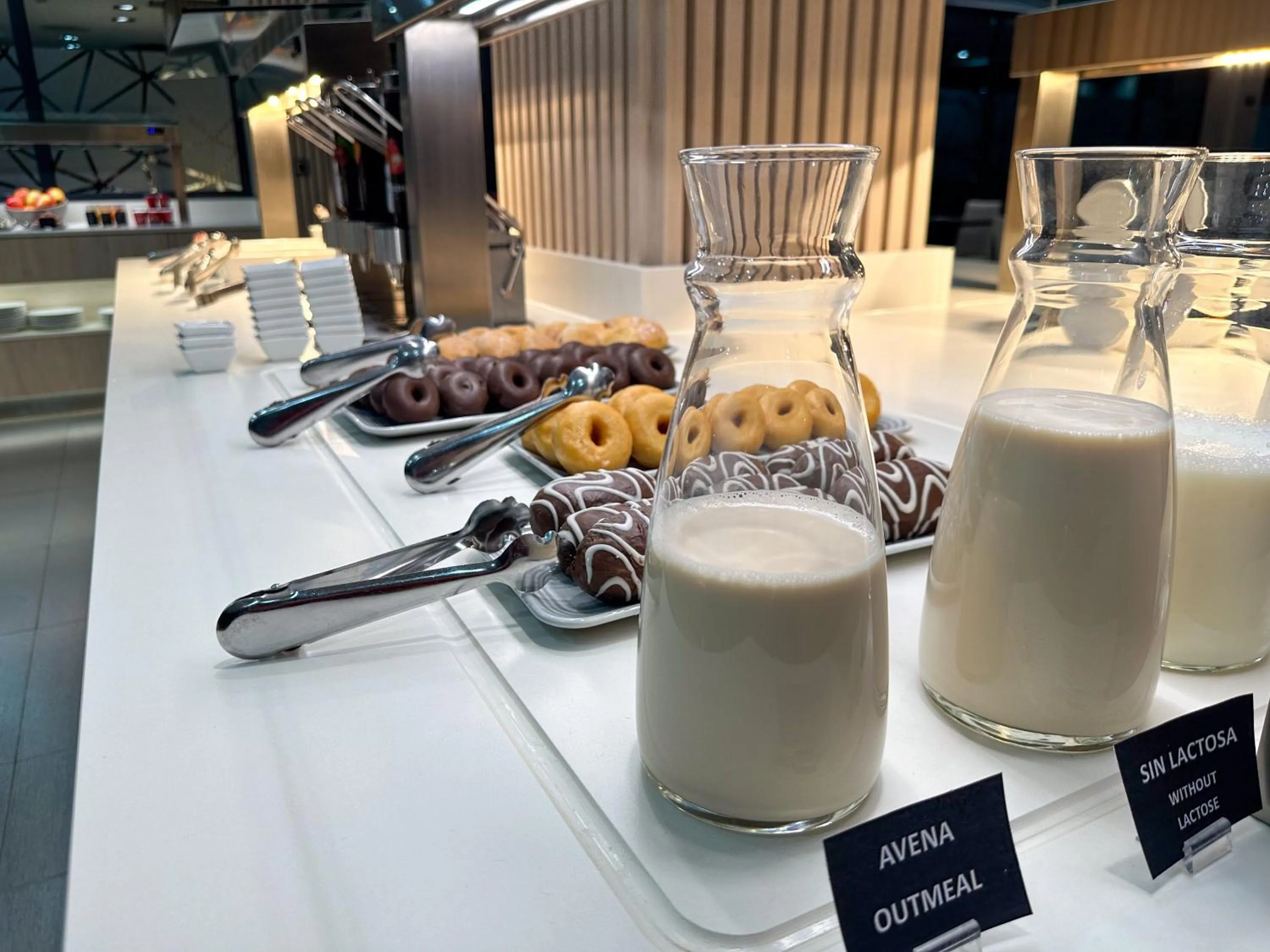 Breakfast in Hotel Tent Granada