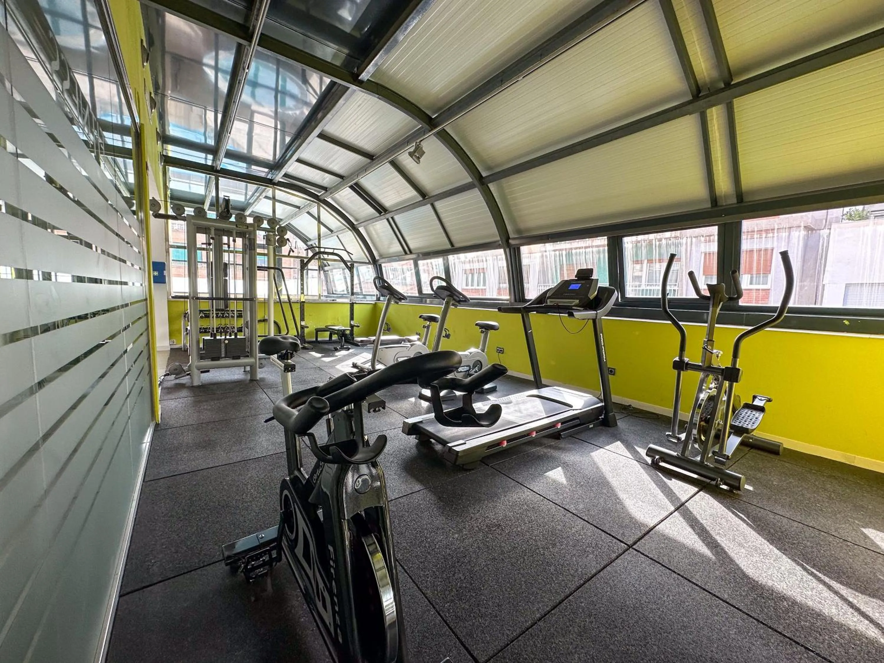 Fitness centre/facilities in Hotel Tent Granada