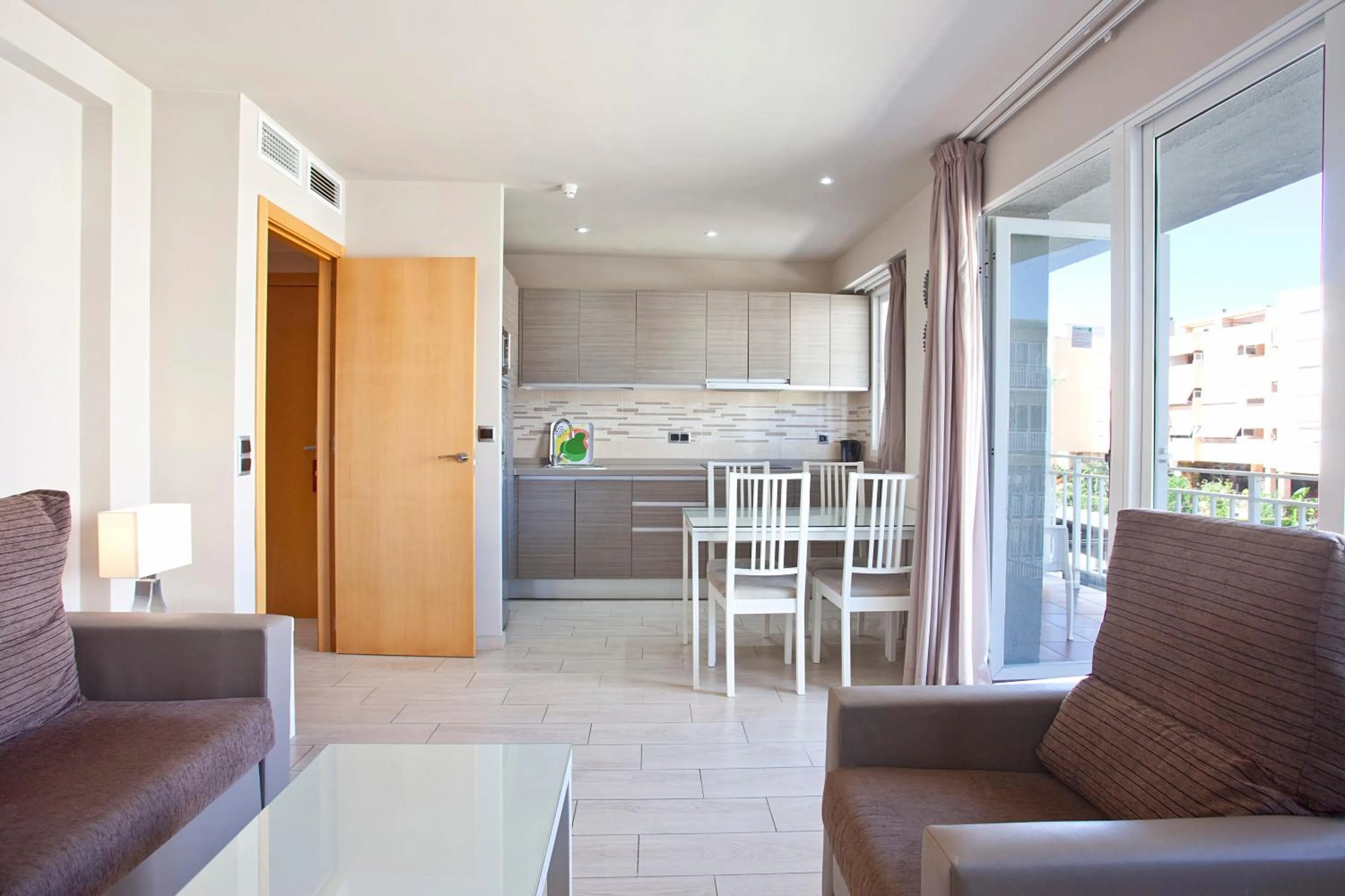 Living room in Apartamentos Ecuador Park