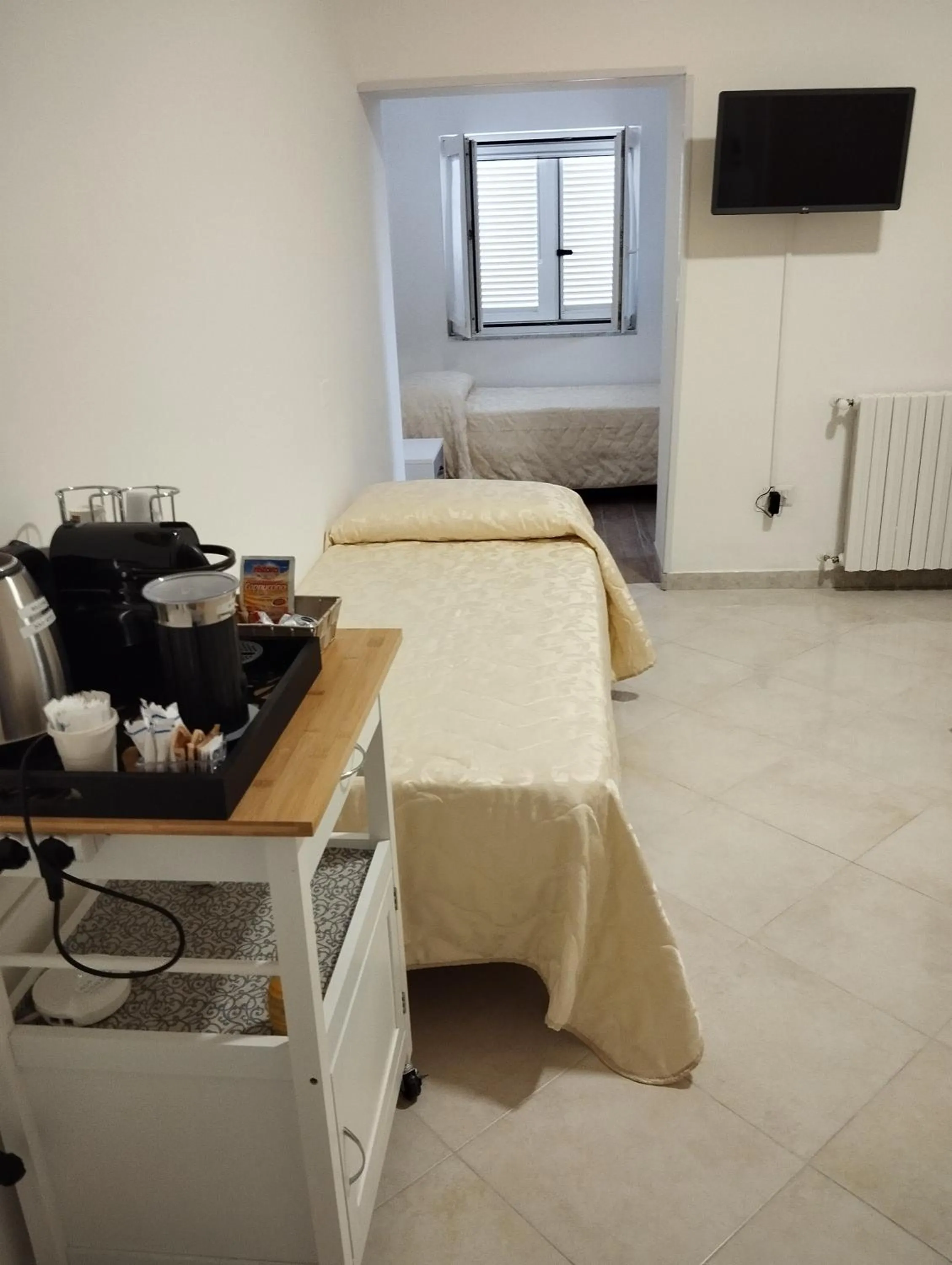 Bedroom, Bed in Ostello Villafranca