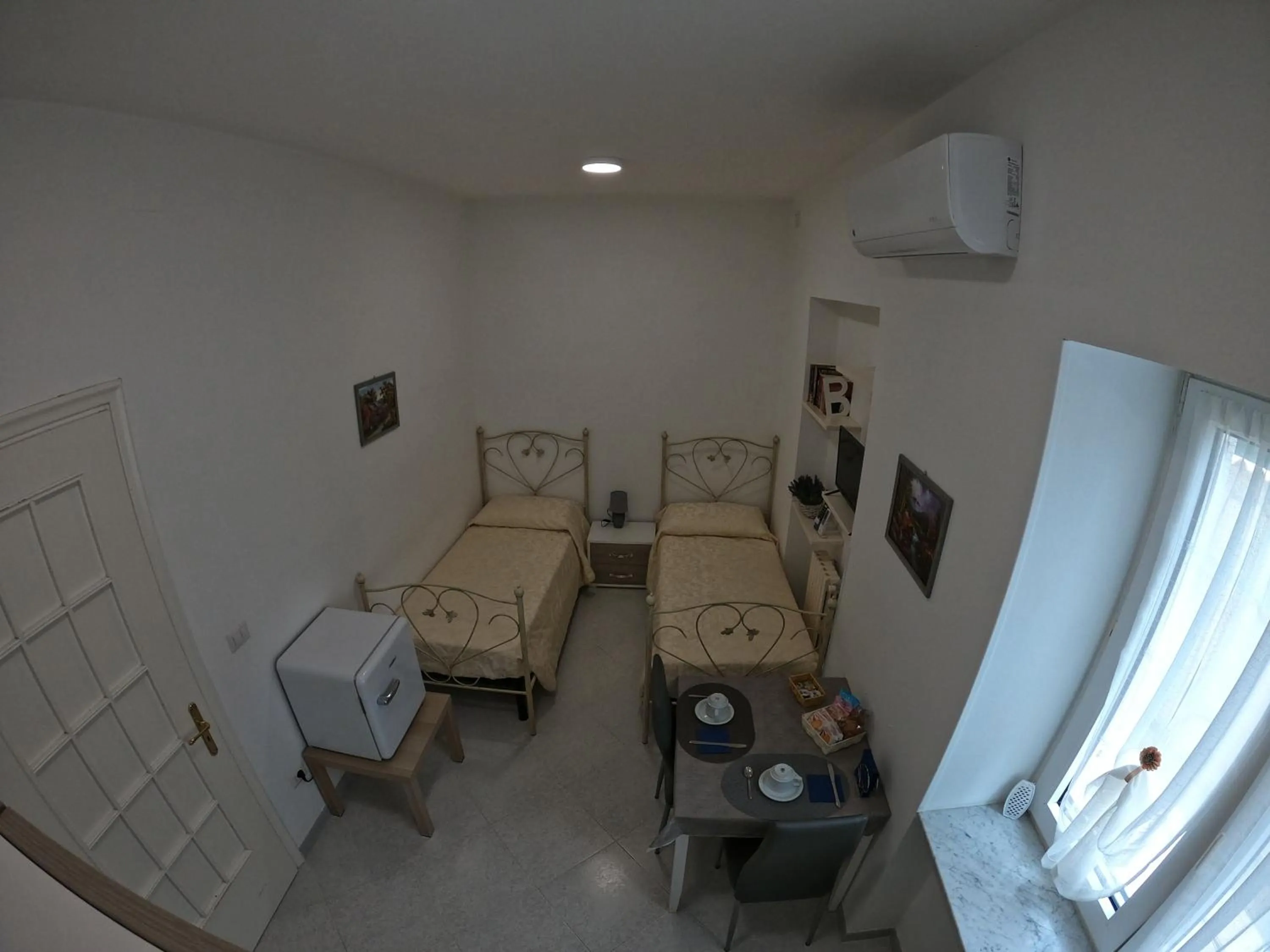 Photo of the whole room in Ostello Villafranca