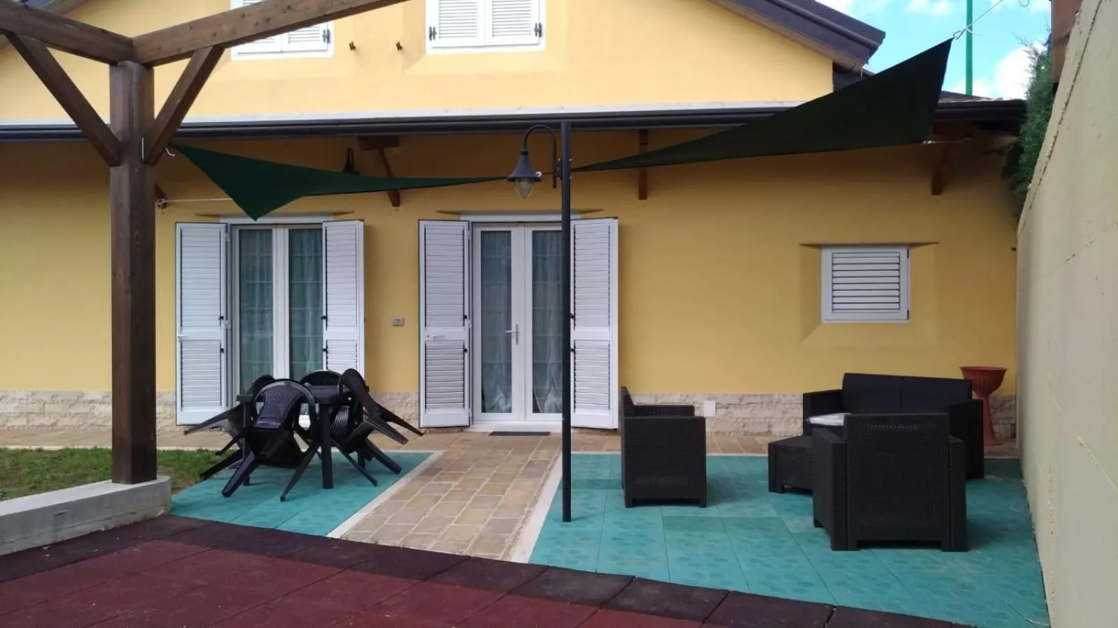 Patio in Ostello Villafranca