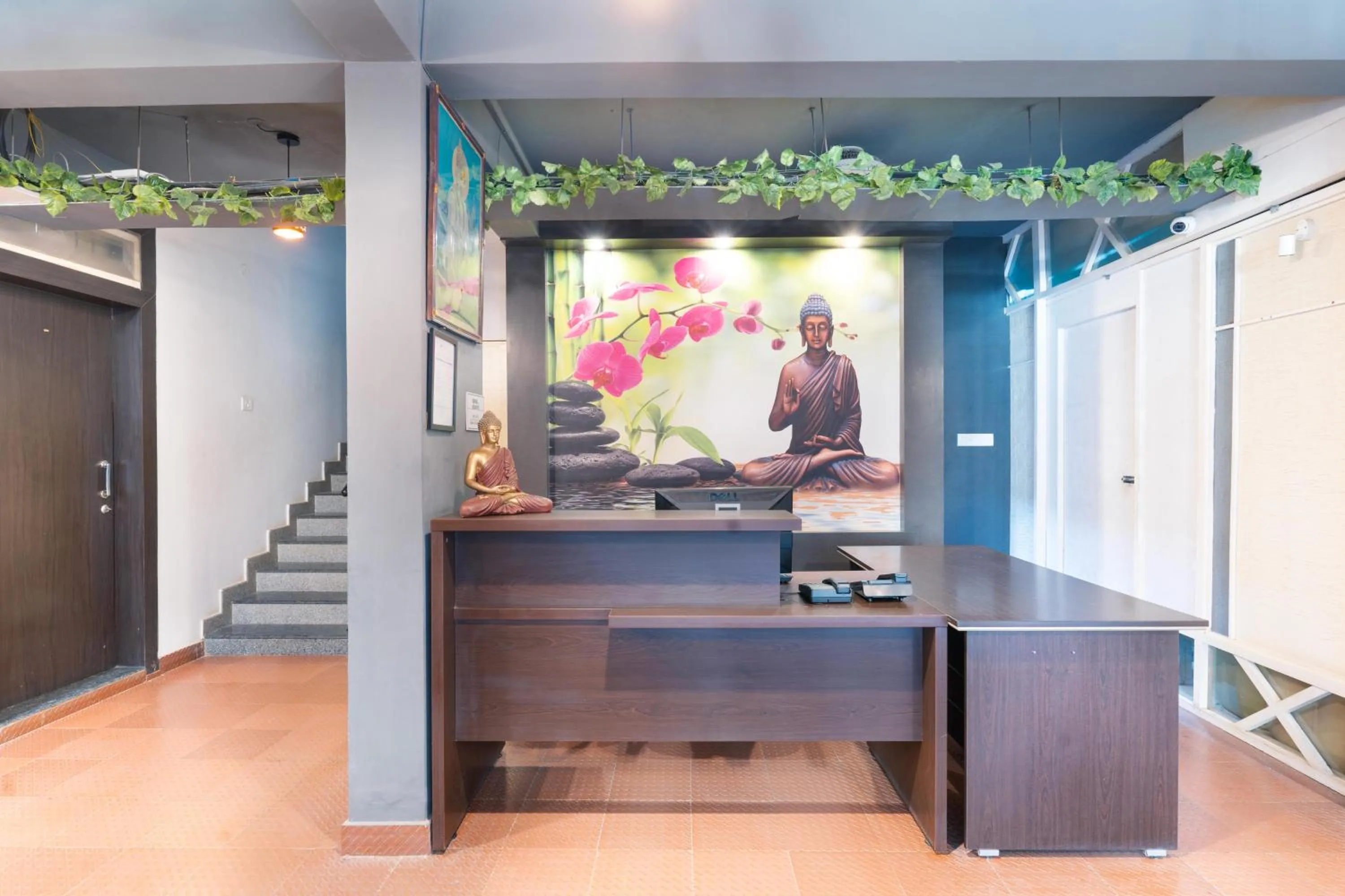 Lobby or reception in Itsy Hotels Worldtree ITPL