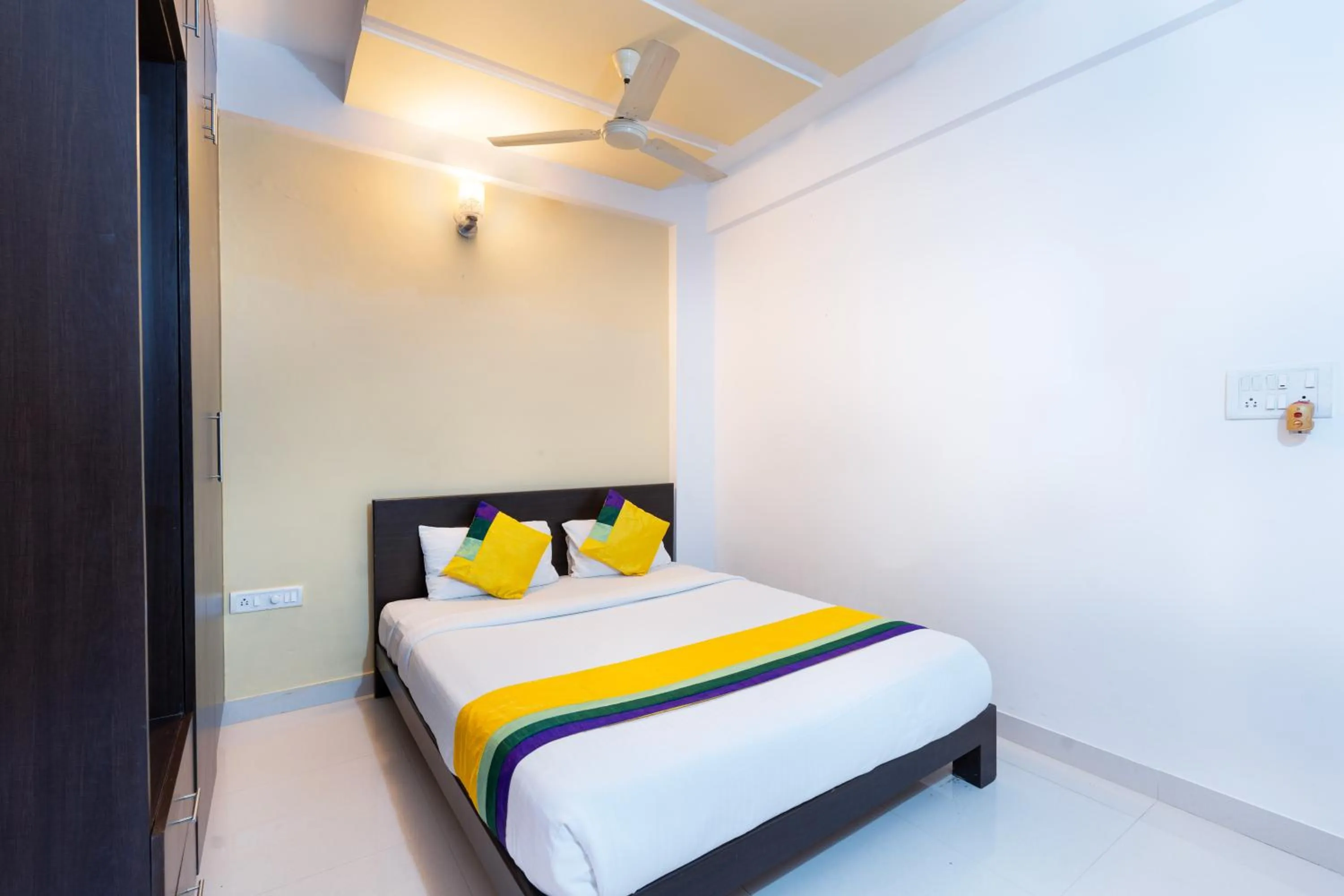 Bedroom, Bed in Itsy Hotels Worldtree ITPL