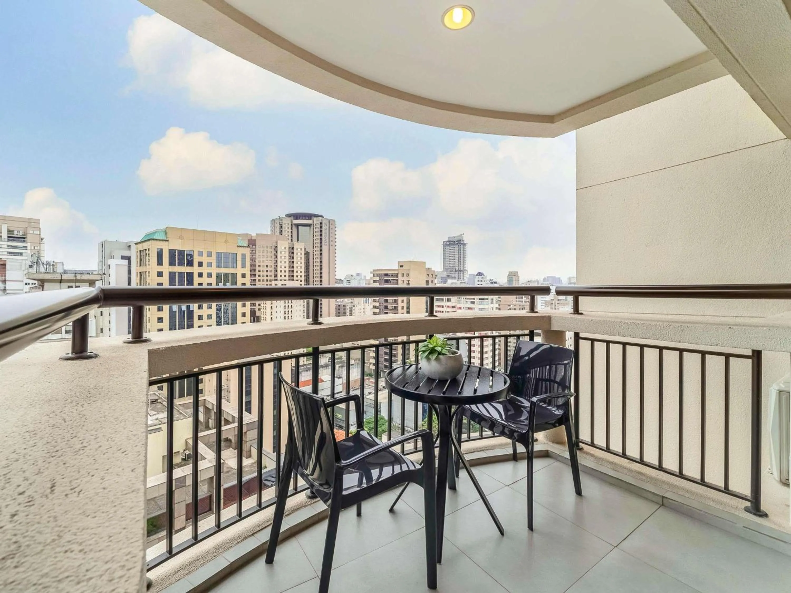 Bedroom in Grand Mercure SP Itaim Bibi