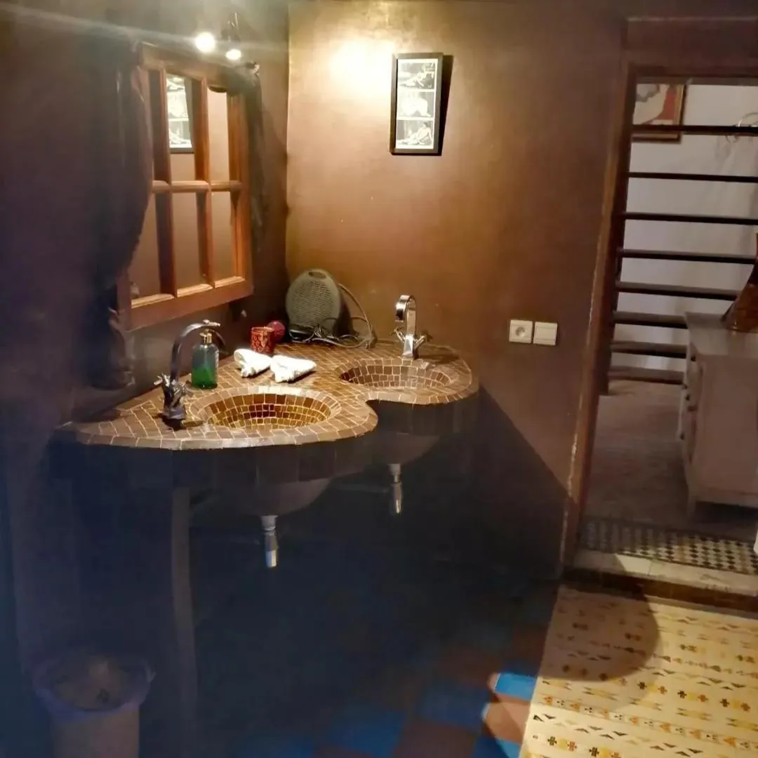 Les Bains de Fez Tara