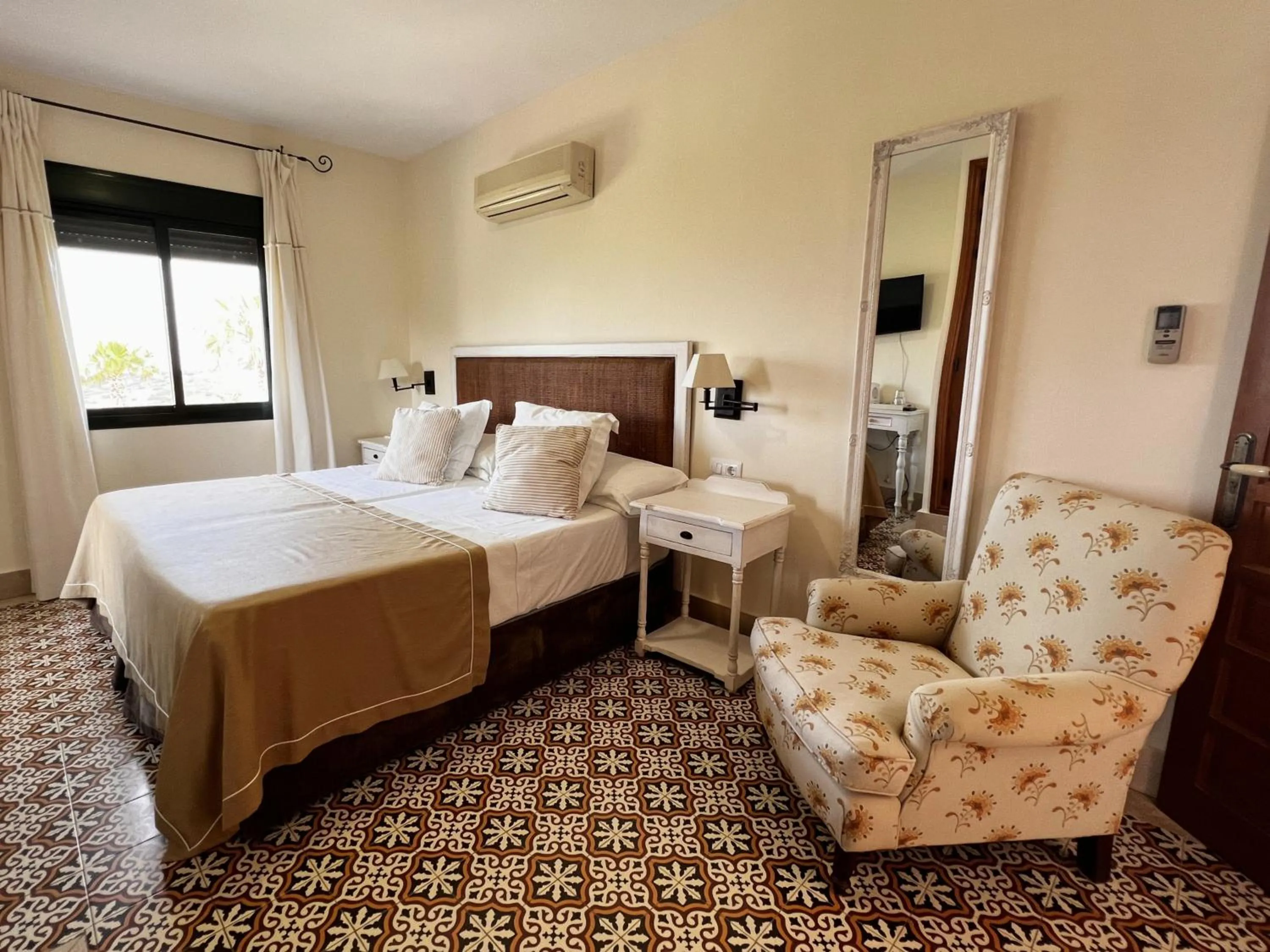 Bedroom, Bed in Hotel Sindhura