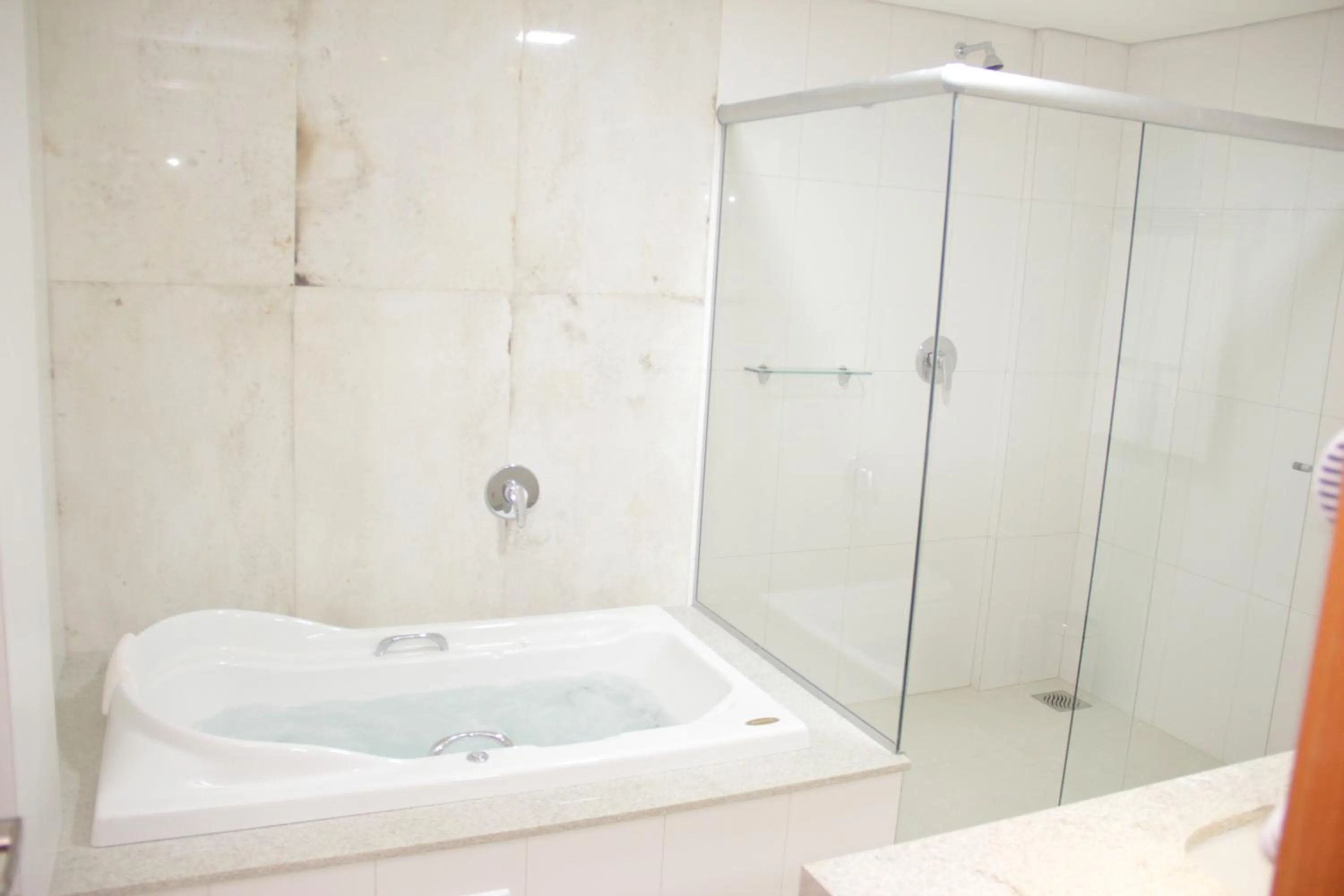 Shower in Gran Park Hotel e Convenções