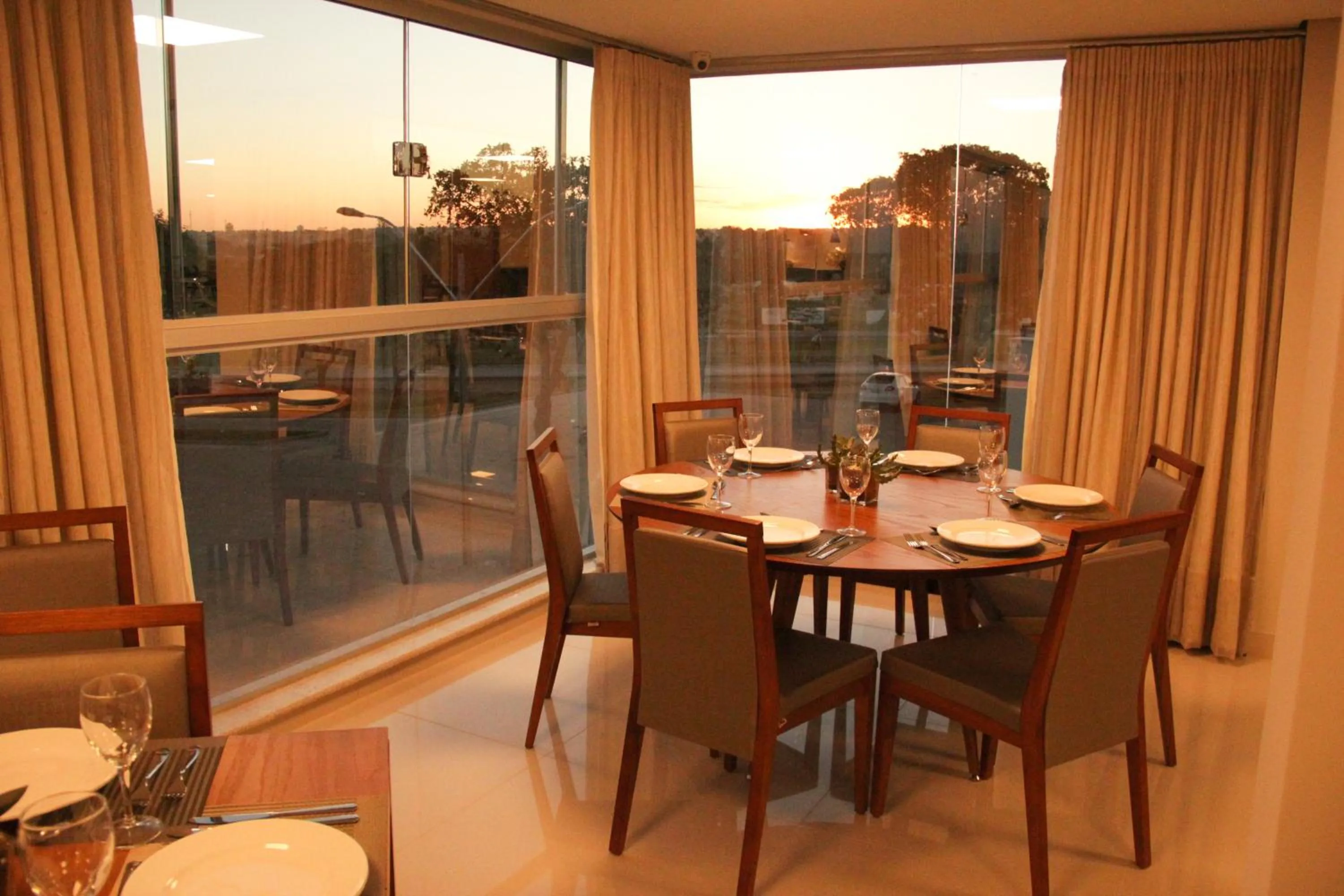 Restaurant/places to eat in Gran Park Hotel e Convenções