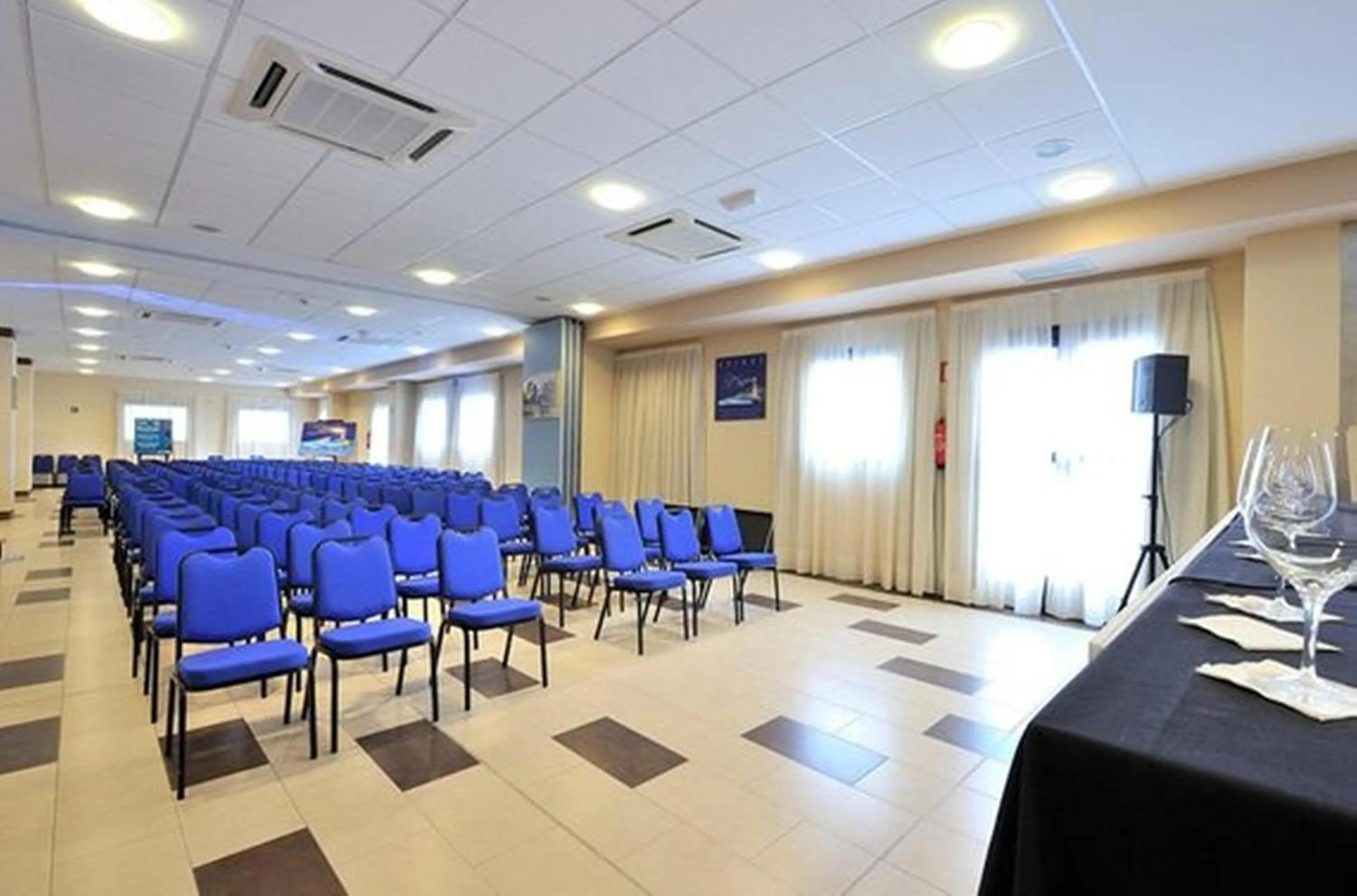 Meeting/conference room in Hotel Naval Sestao