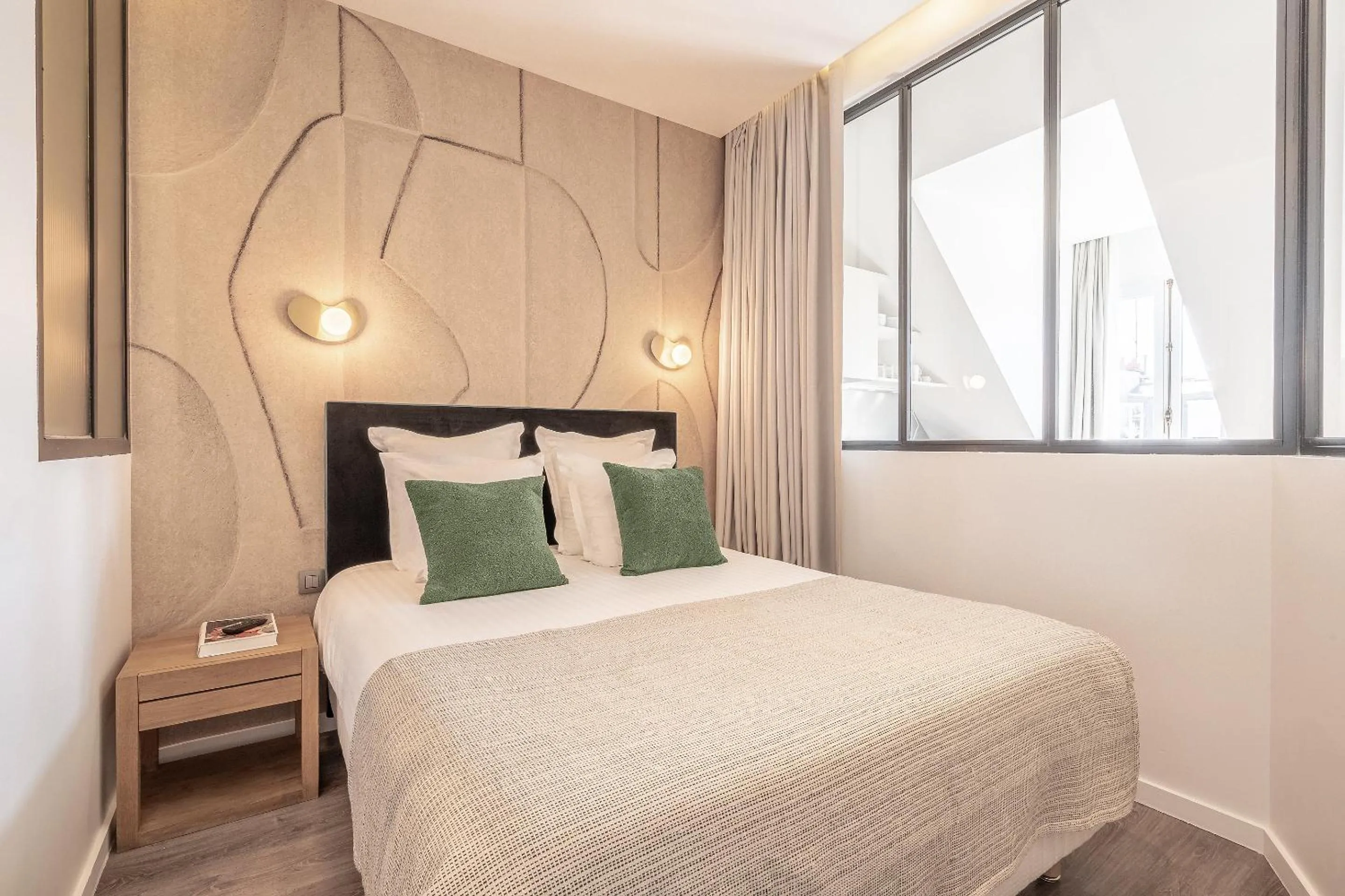 Bed in Yuna Les Halles - Serviced Apartments