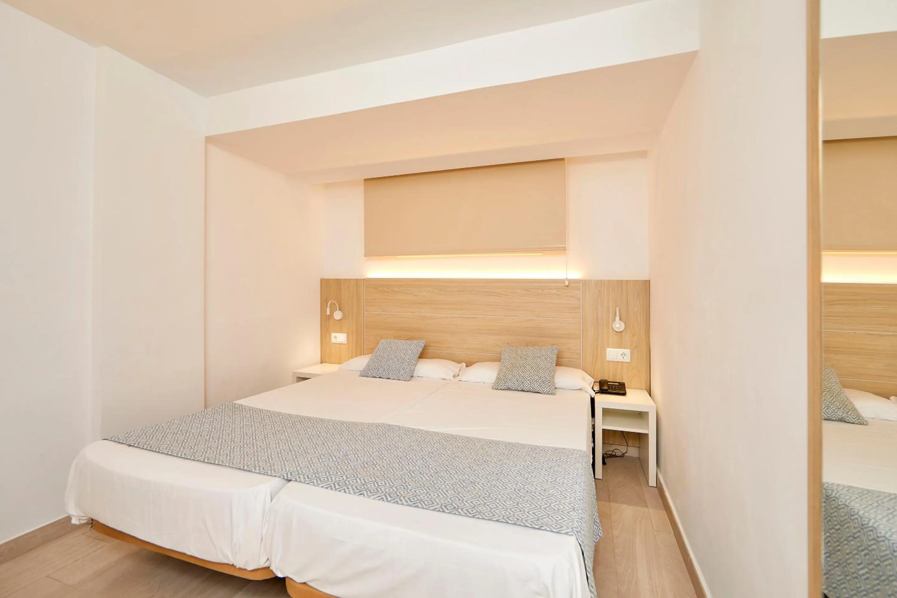 Bedroom, Bed in Sun Beach