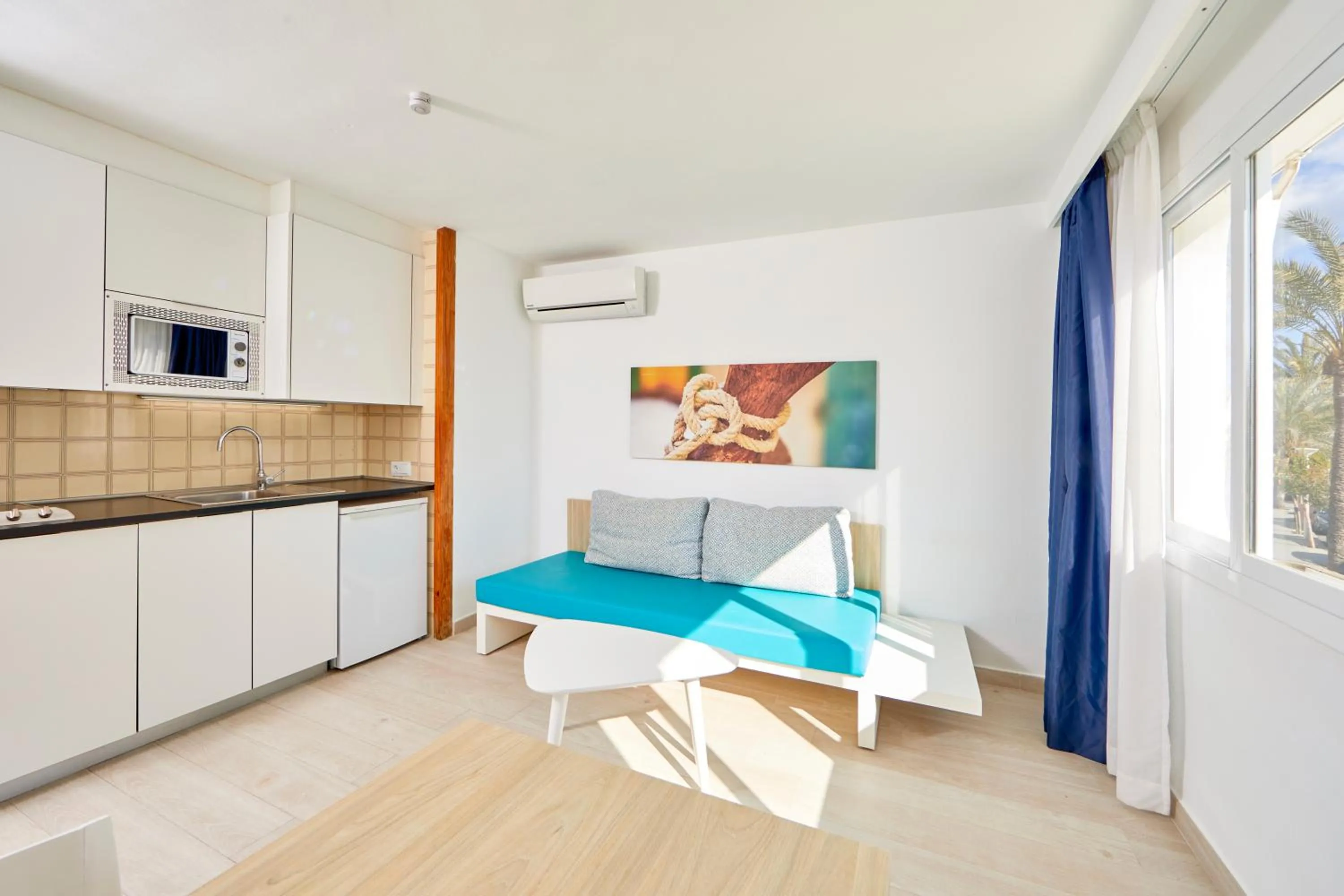Kitchen or kitchenette in Sun Beach