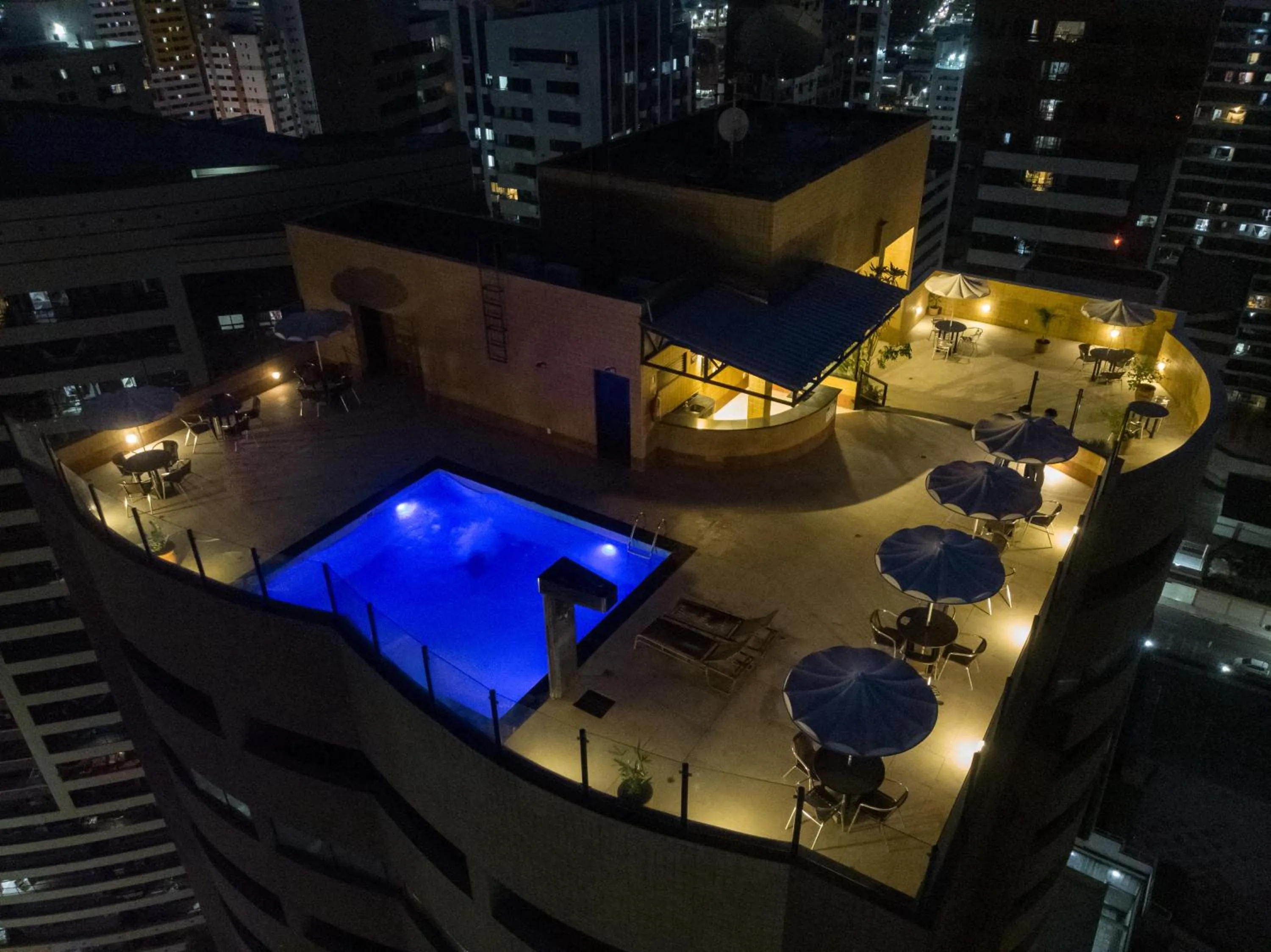 Pool view in Plaza Praia Suítes