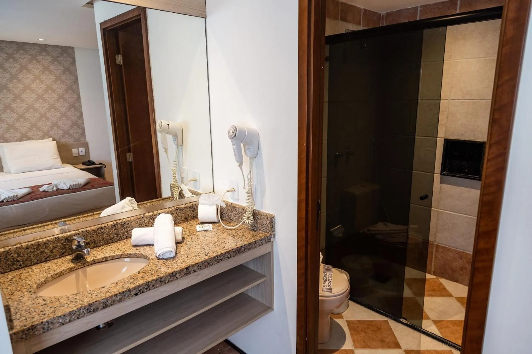 Bed in Plaza Praia Suítes