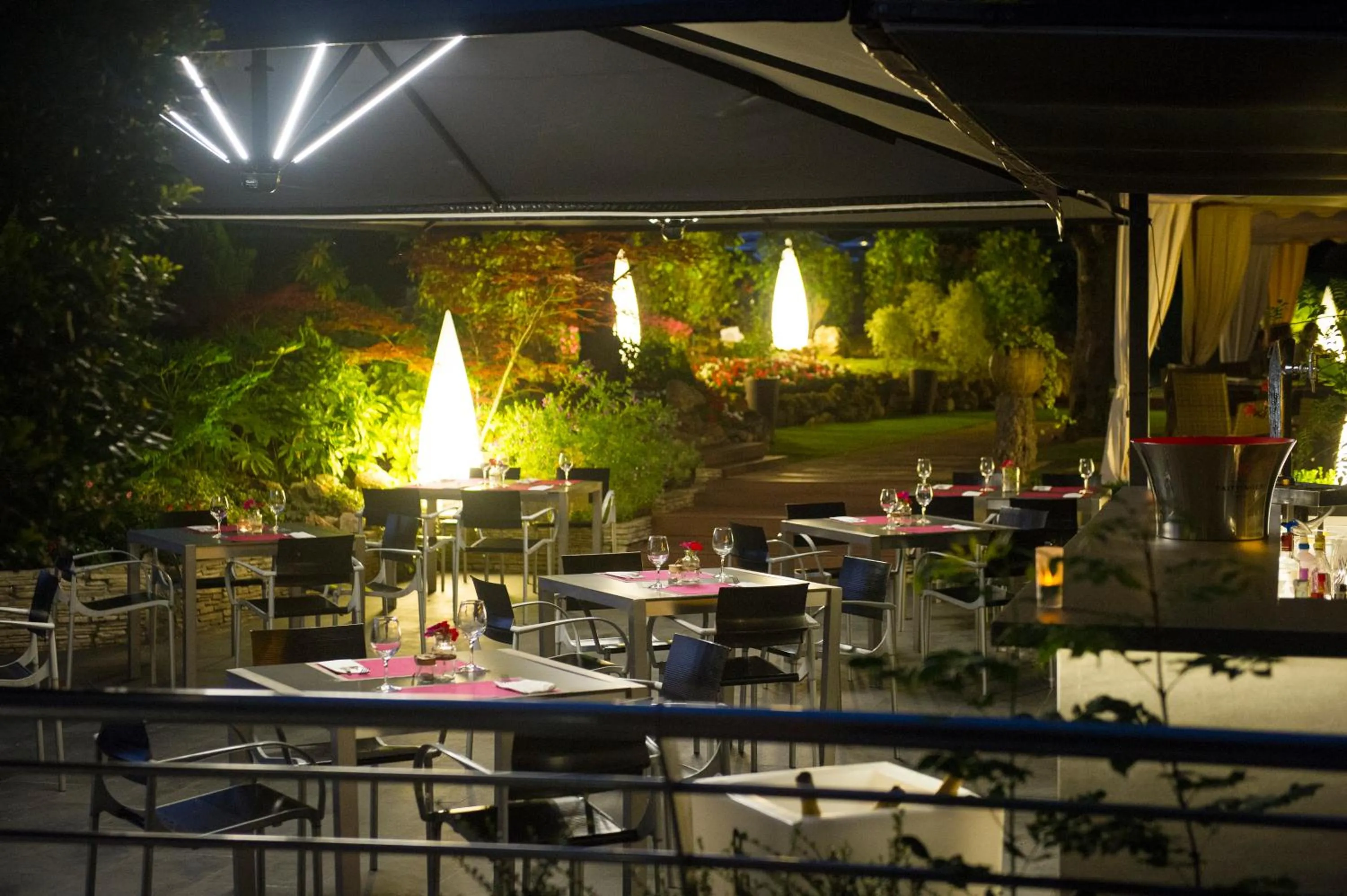 Restaurant/places to eat in Hotel Aretxarte