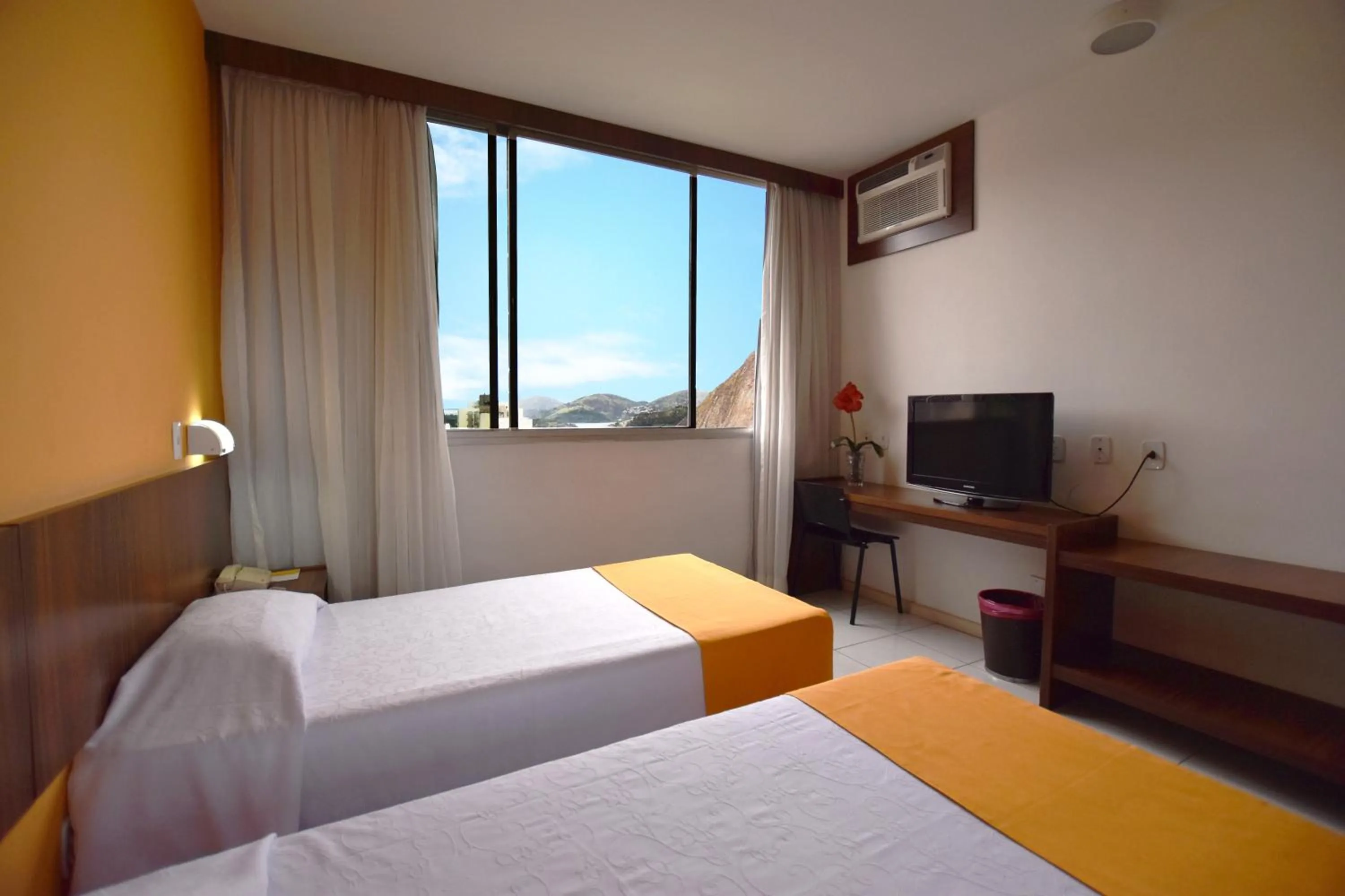 Bed in Alice Vitoria Hotel Arte by Nobile