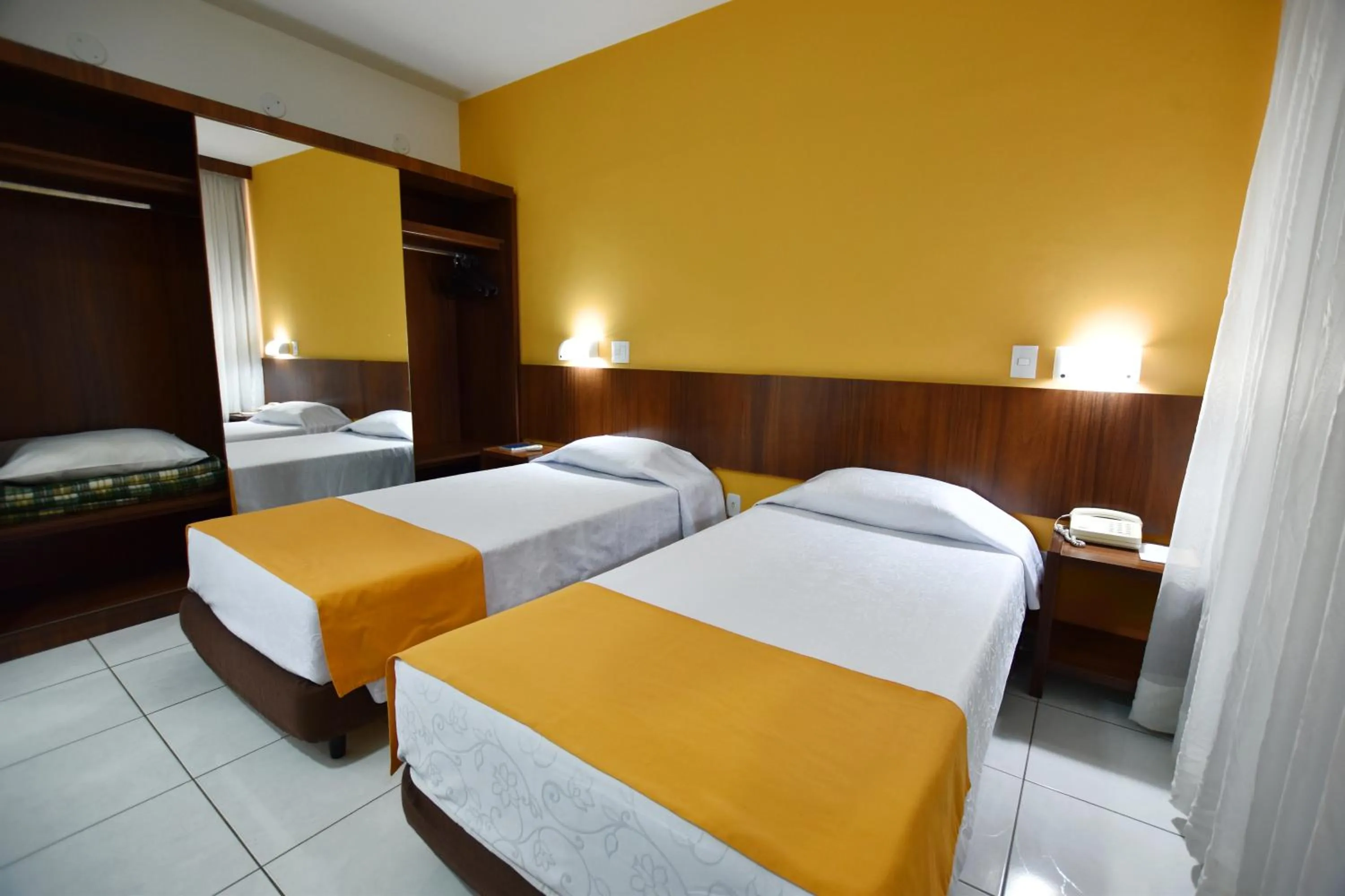 Bed in Alice Vitoria Hotel Arte by Nobile