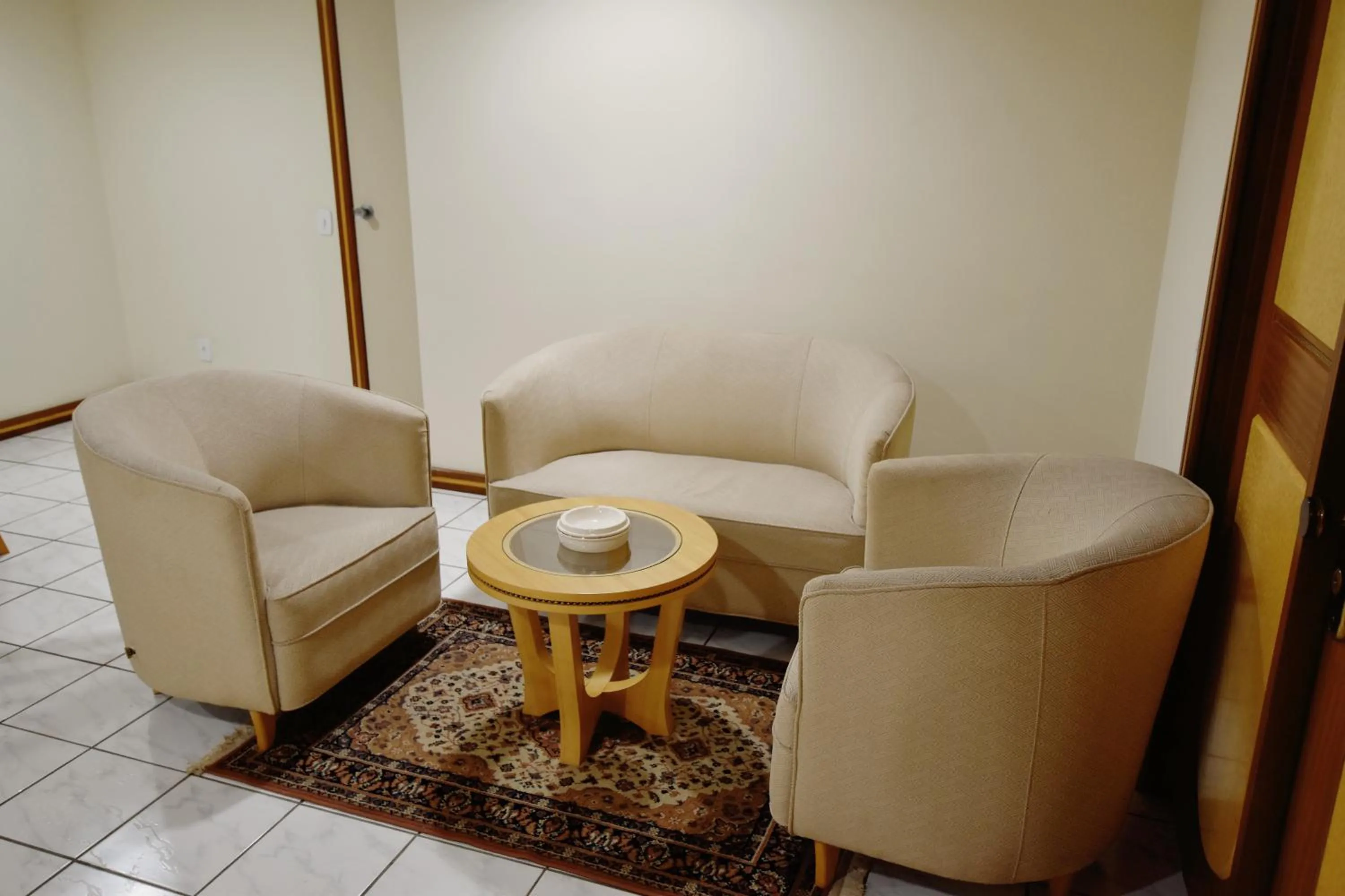 Living room in Alice Vitoria Hotel Arte by Nobile