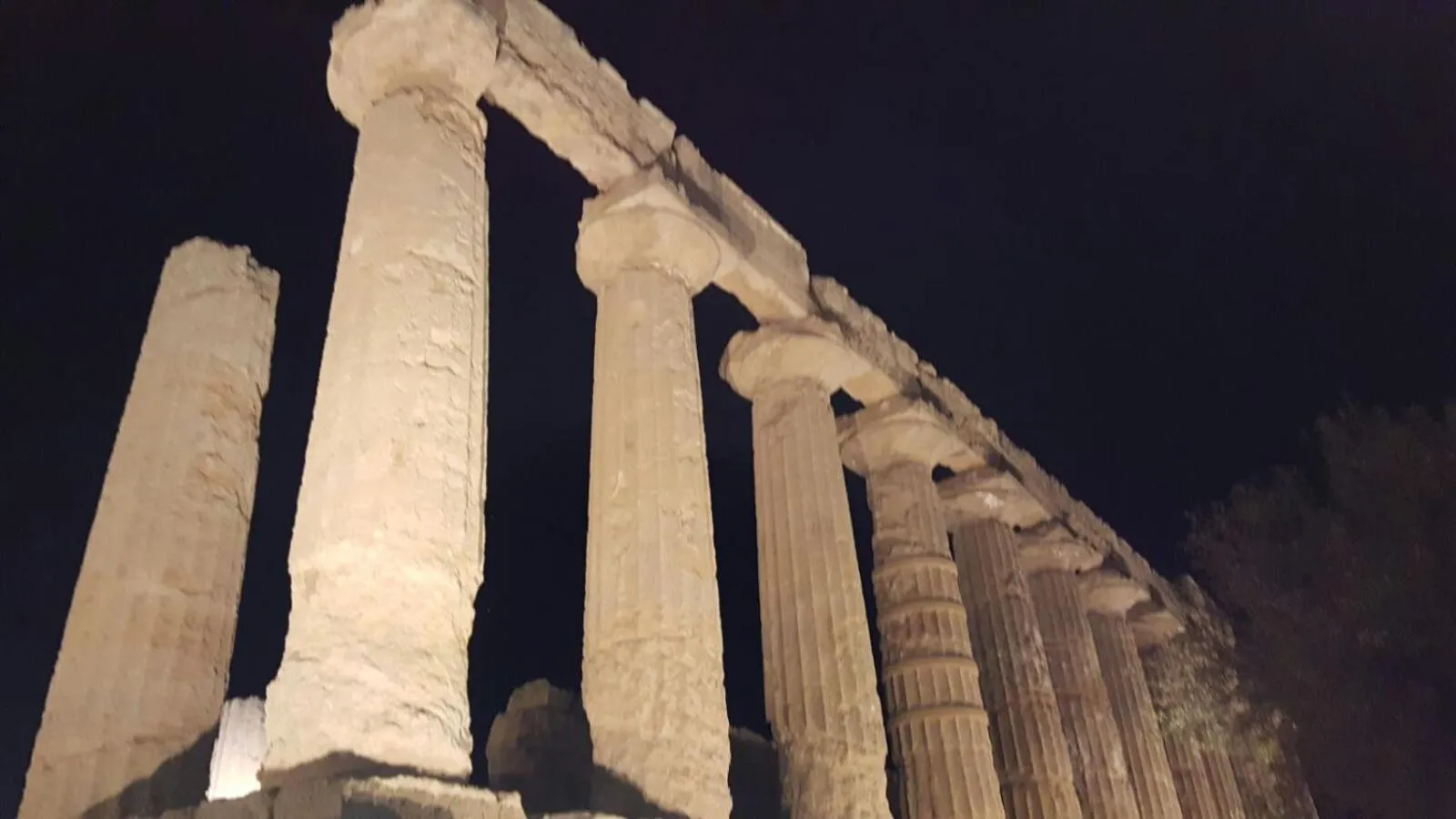 Home Scala dei Turchi B&B