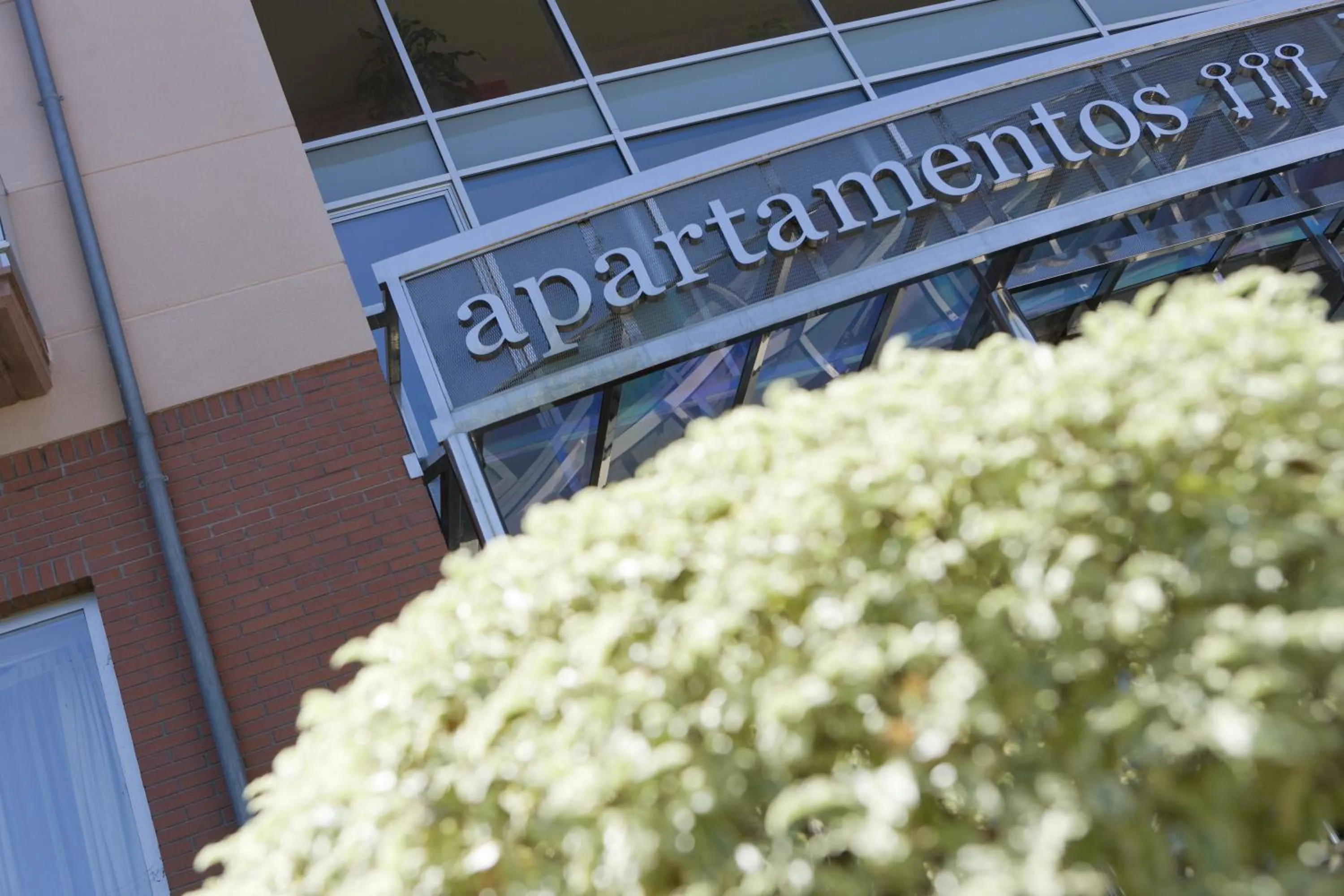 Facade/entrance in Apartamentos Mar Comillas