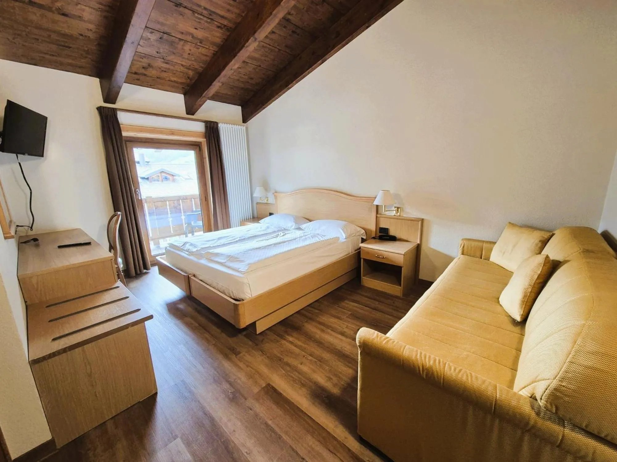 Bed in Hotel Angelica