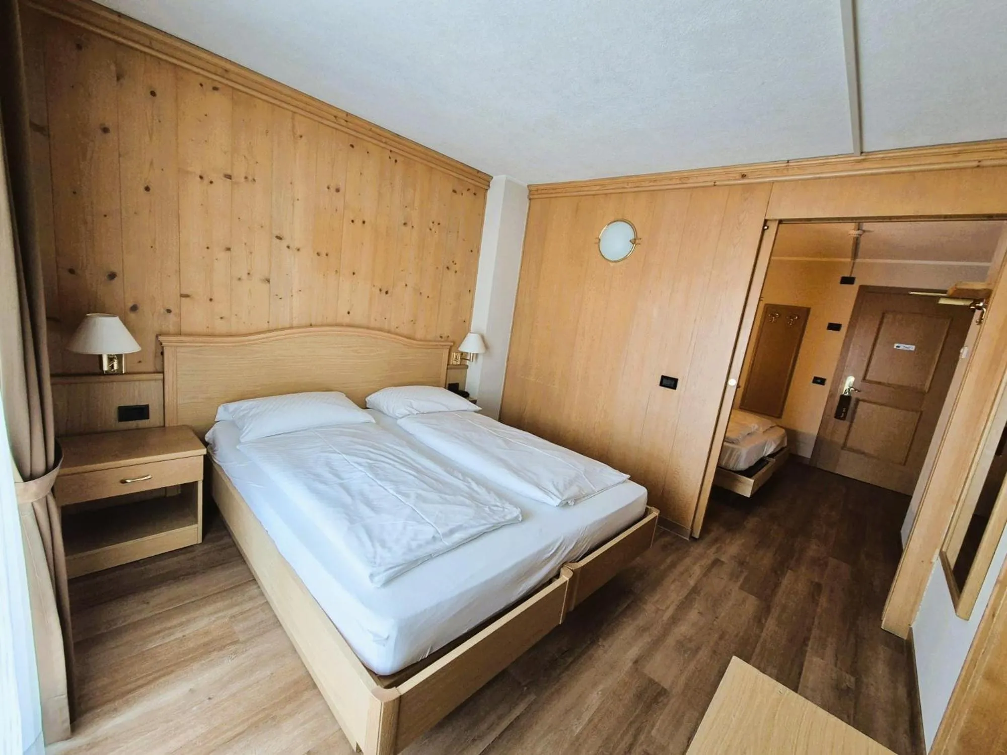 Bed in Hotel Angelica