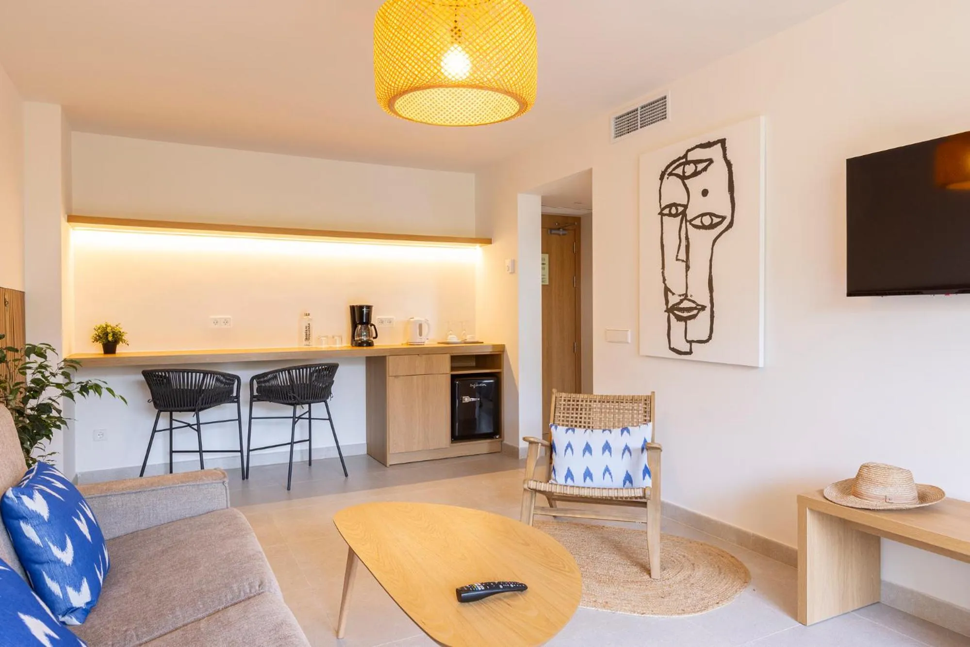 Living room in Hotel Bahia Pollensa