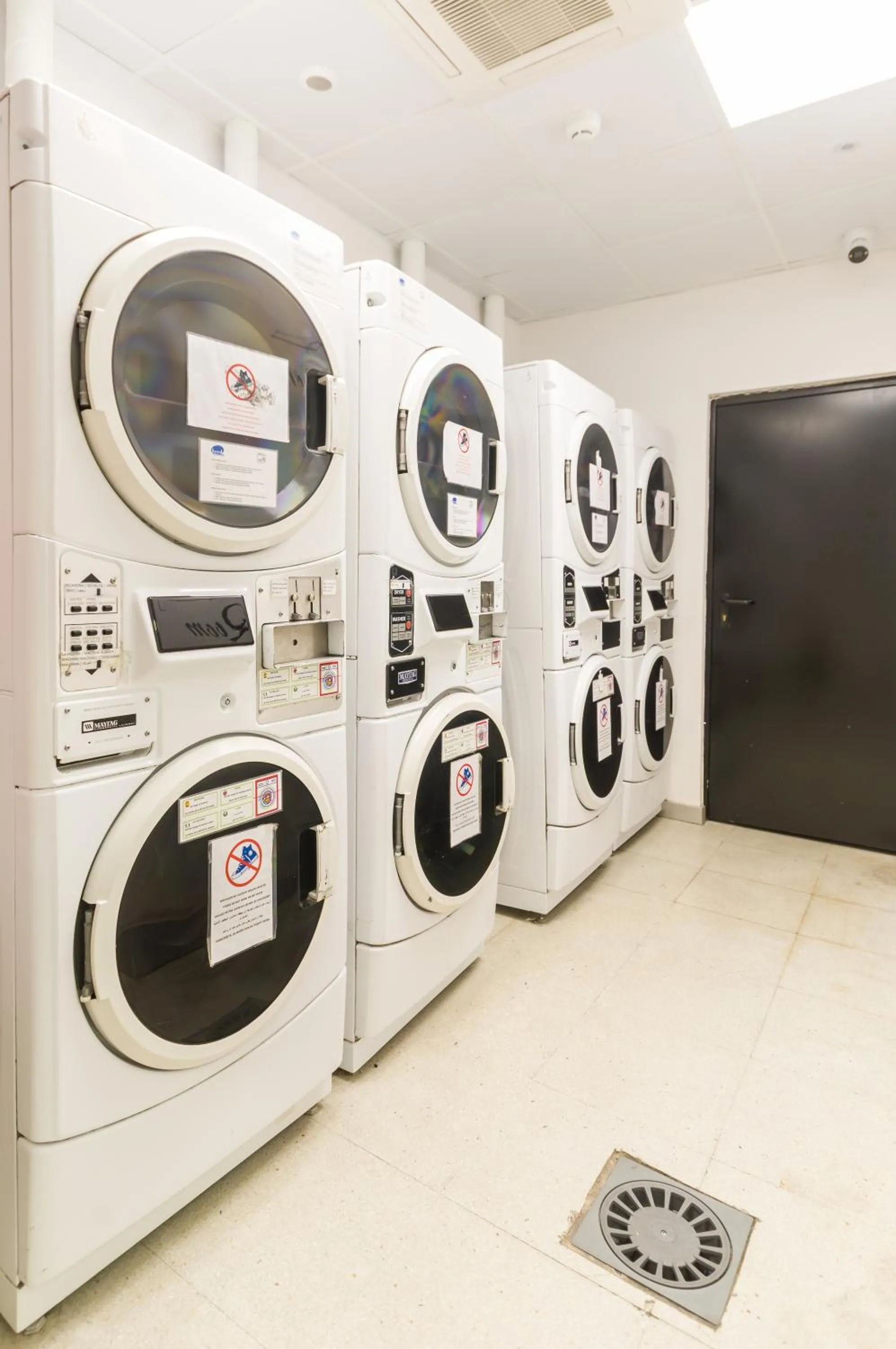 laundry in Hostal Welcome