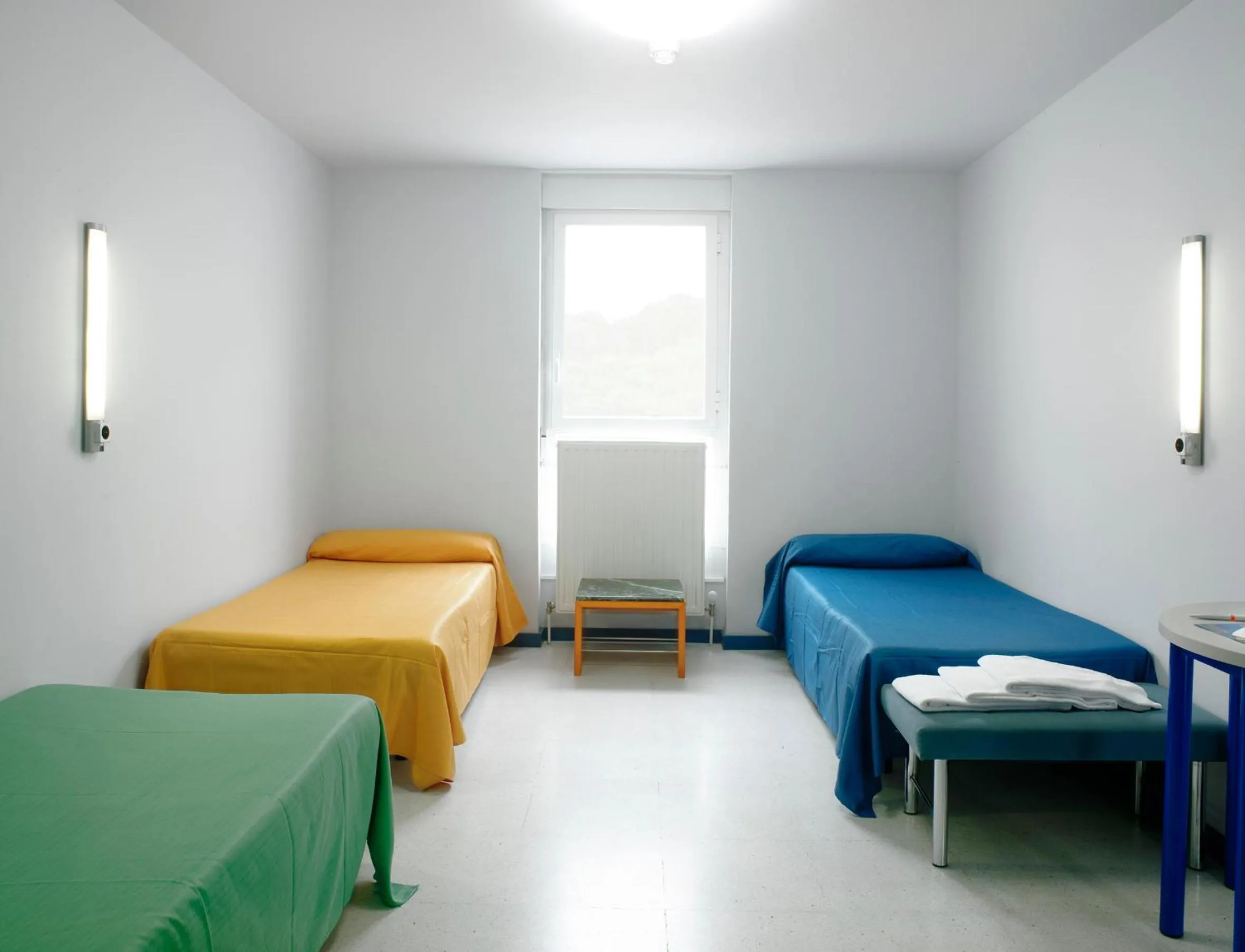 Photo of the whole room, Bed in Hostal Welcome