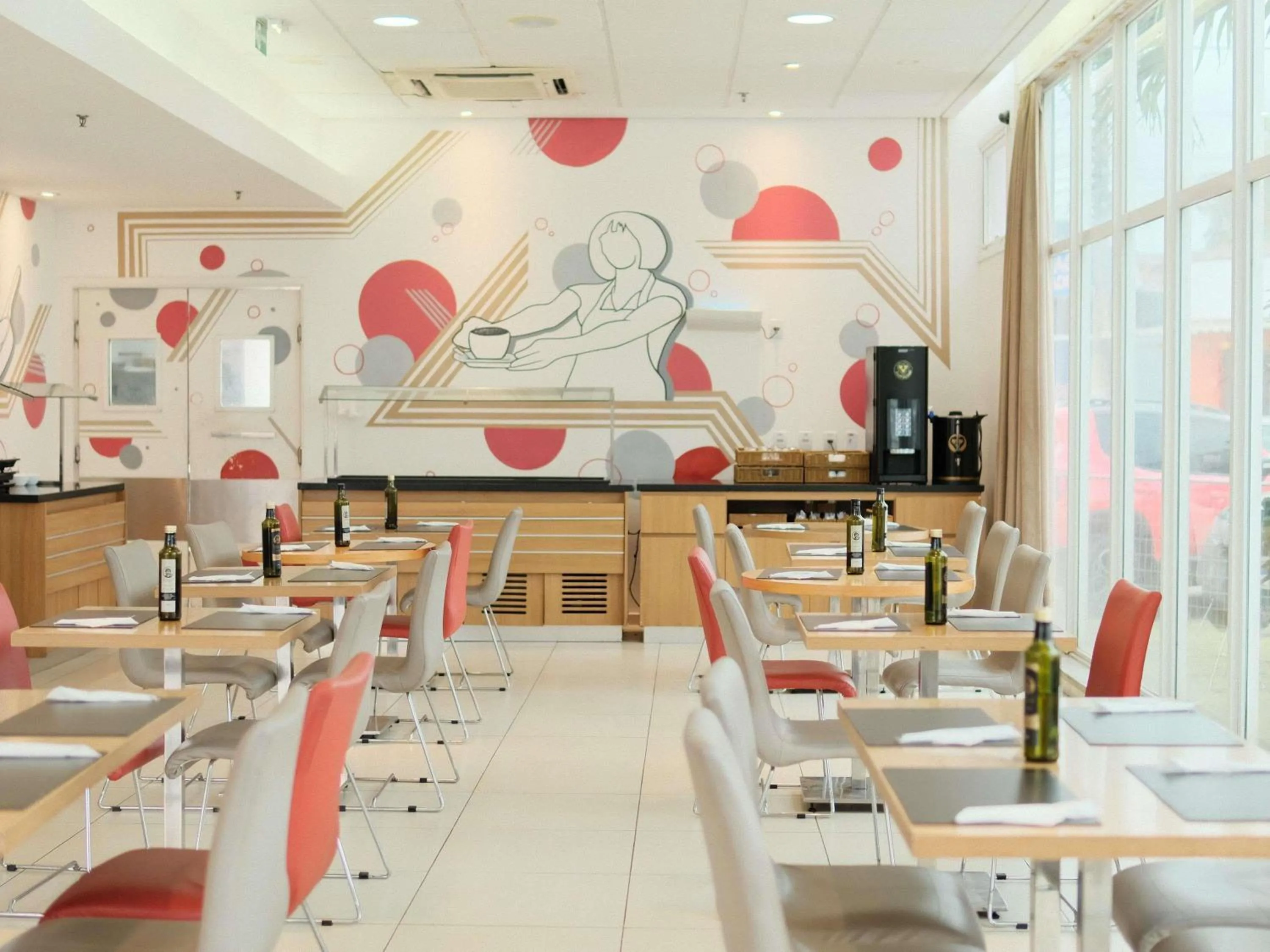 Restaurant/places to eat in ibis Feira de Santana