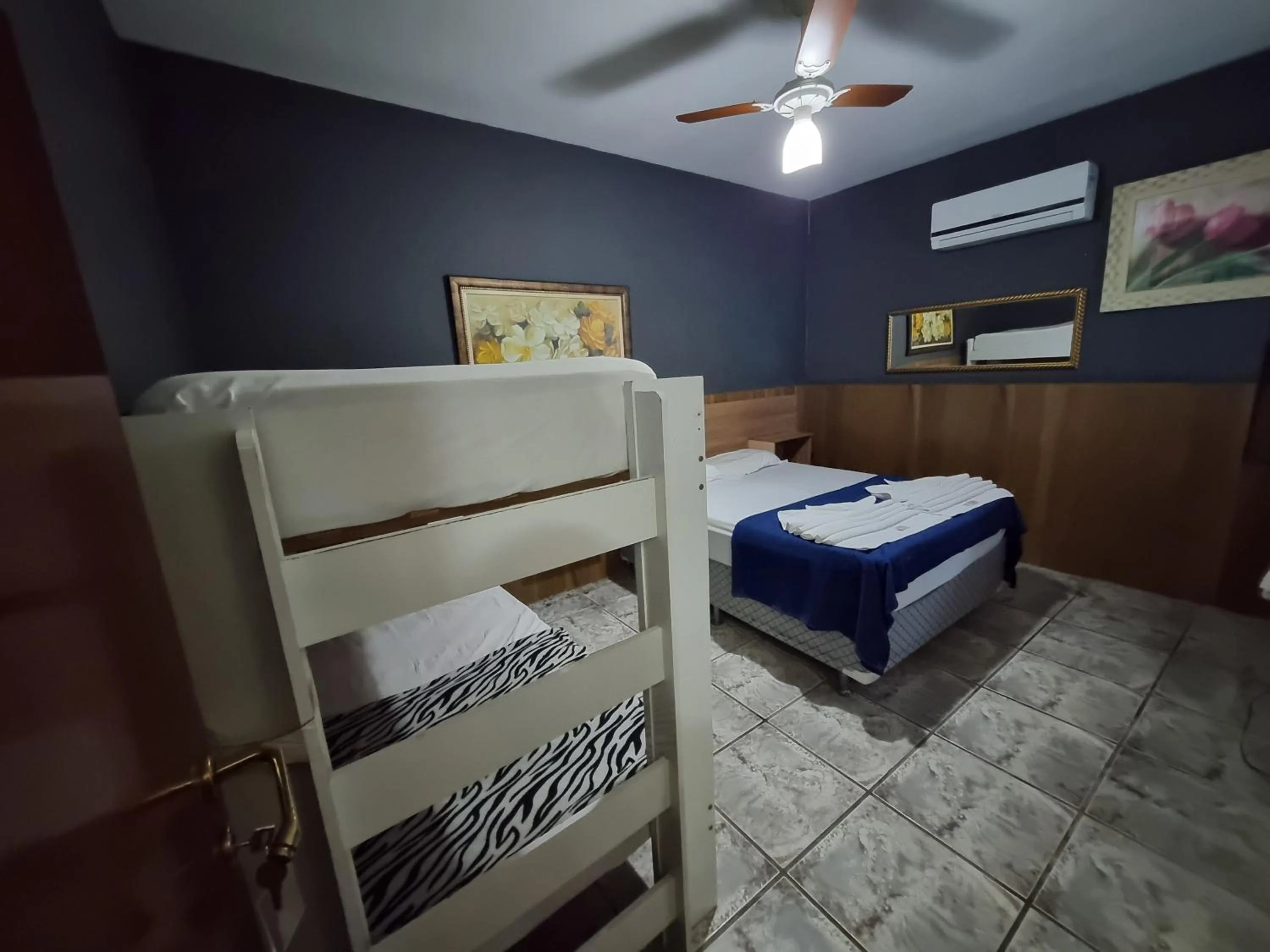 Photo of the whole room in Pousada Casa Familia