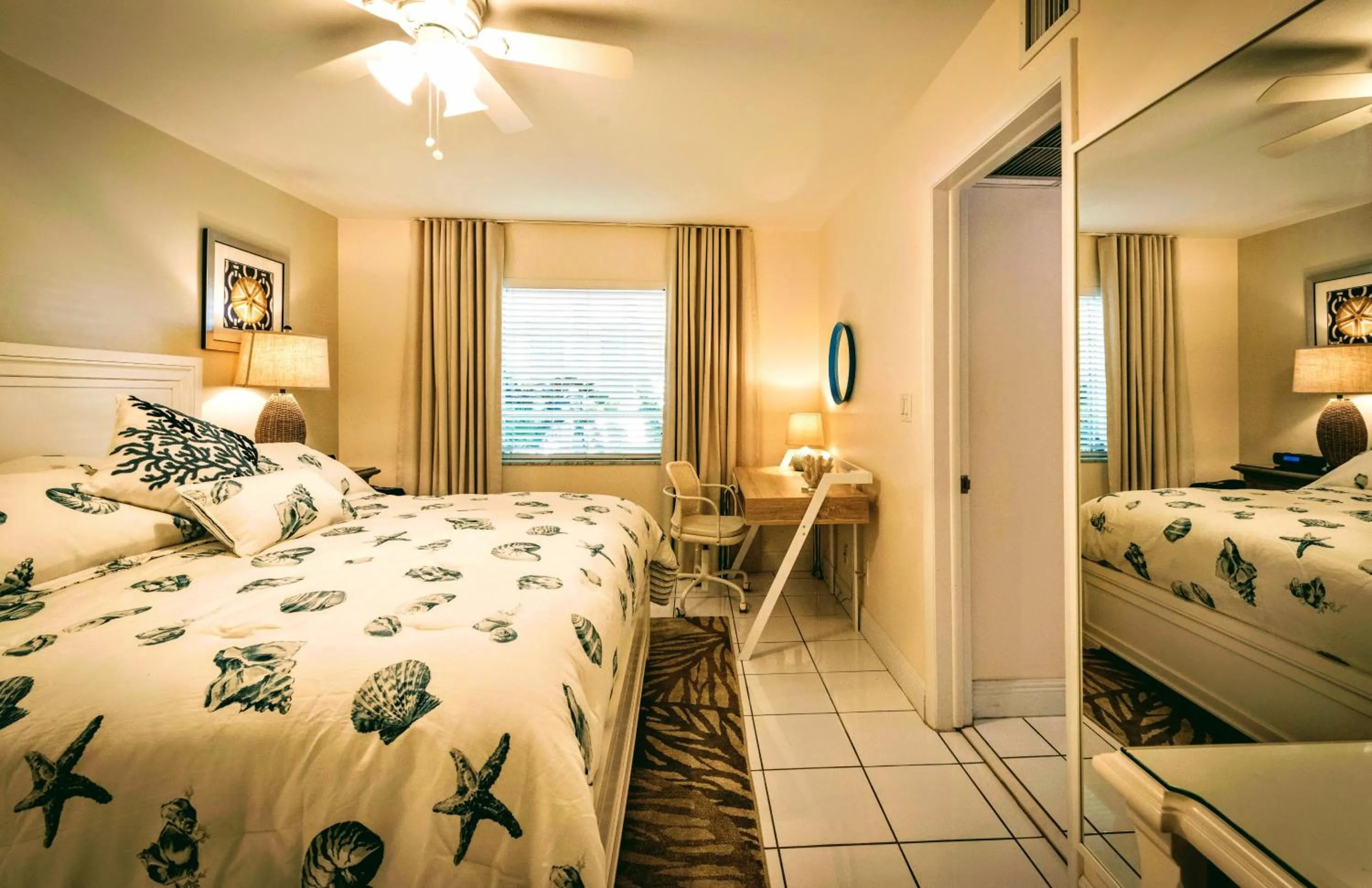 Photo of the whole room, Bed in Villa Venezia