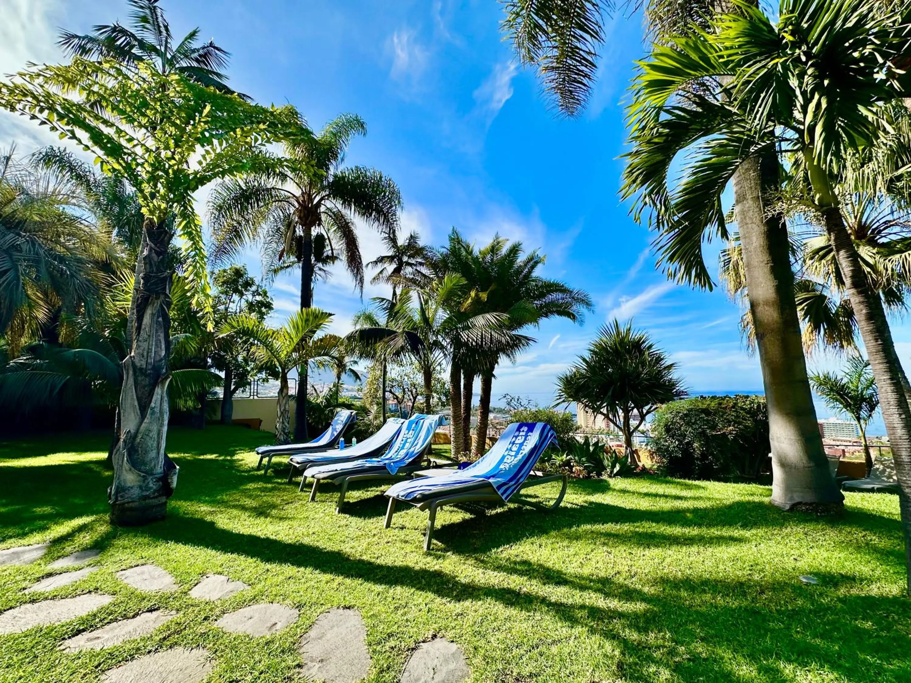 Swimming pool in Hotel Tigaiga