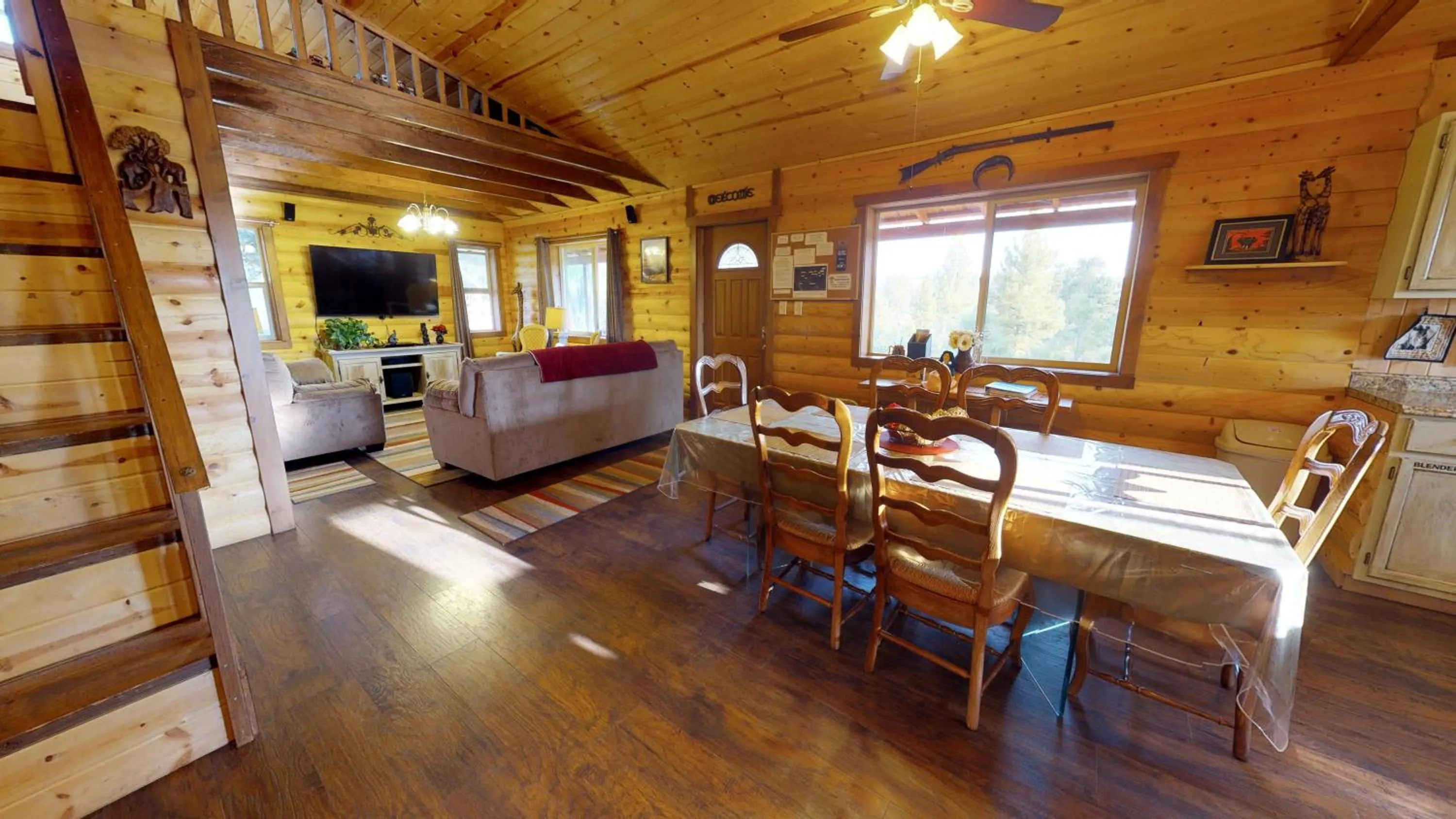 Living room in Long View Cabin, Breakfast Deck overlooking the Canyon!