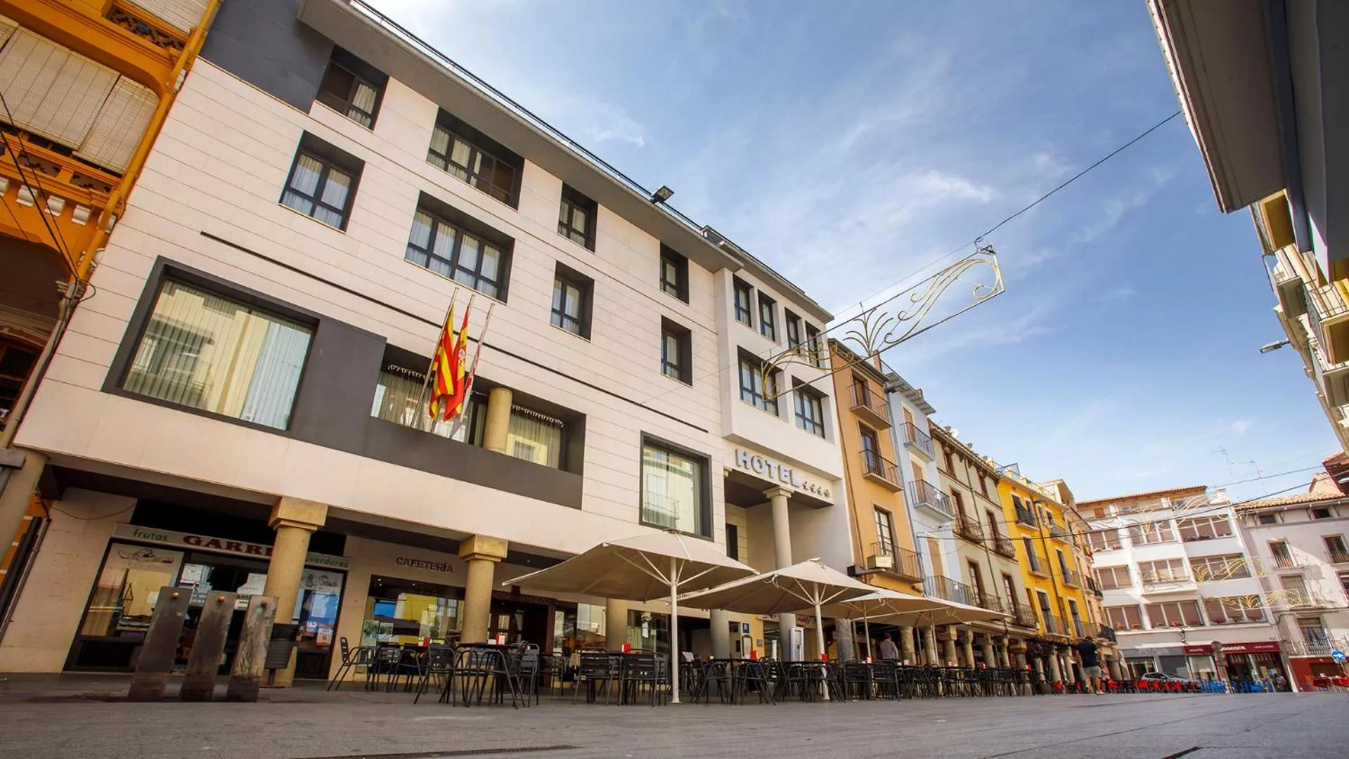 Facade/entrance in Gran Hotel Ciudad de Barbastro