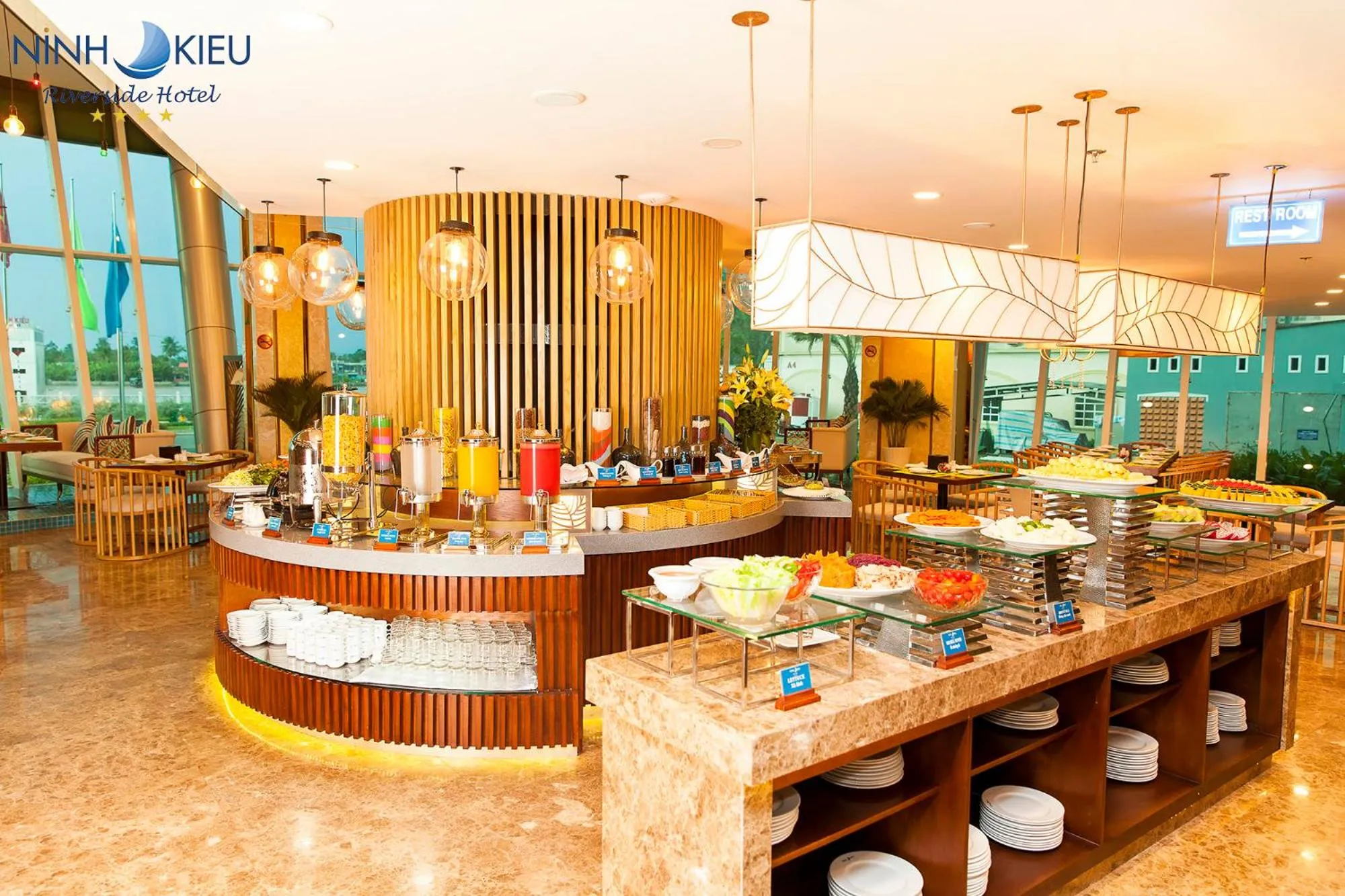 Ninh Kieu Riverside Hotel