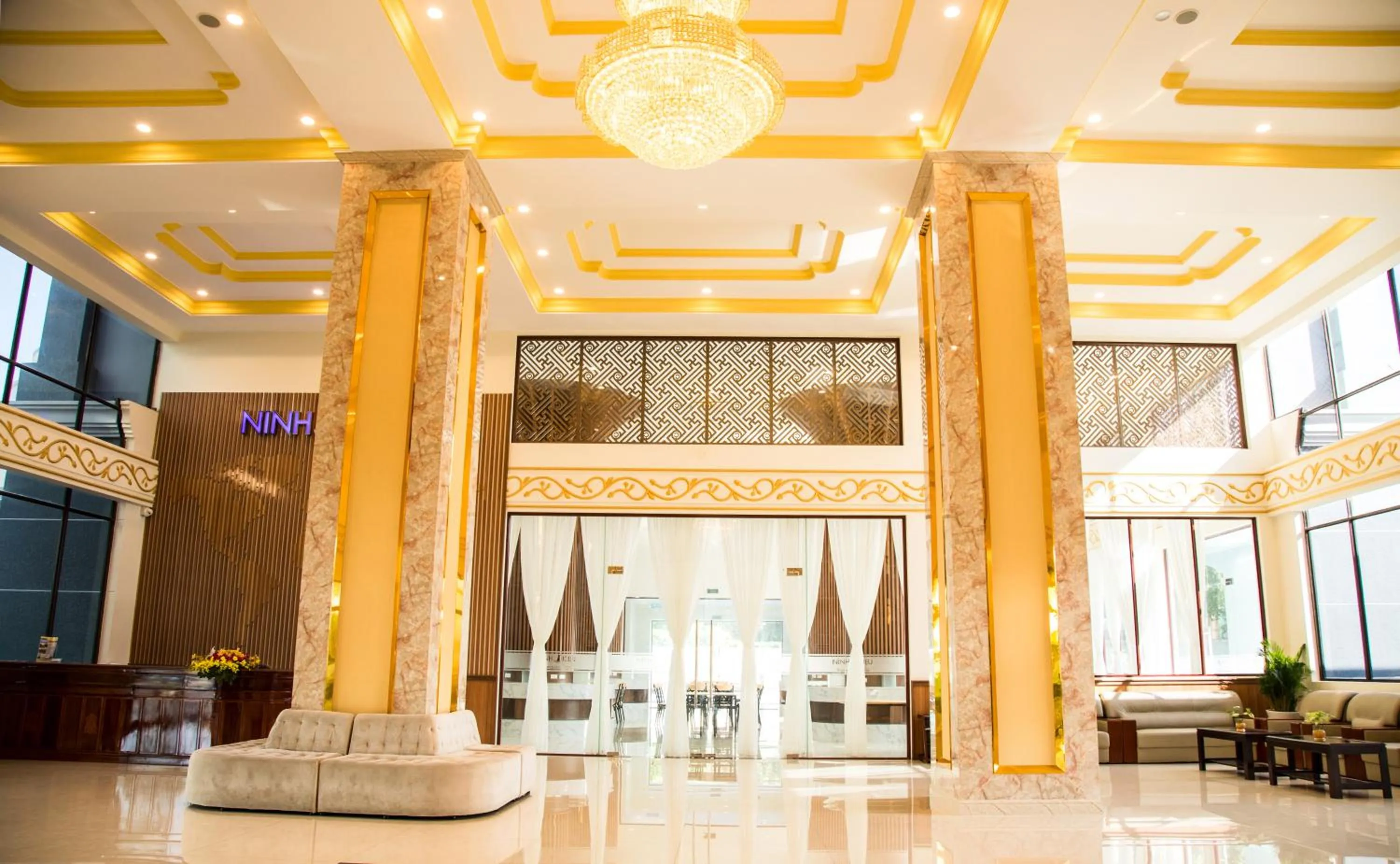 Ninh Kieu Riverside Hotel